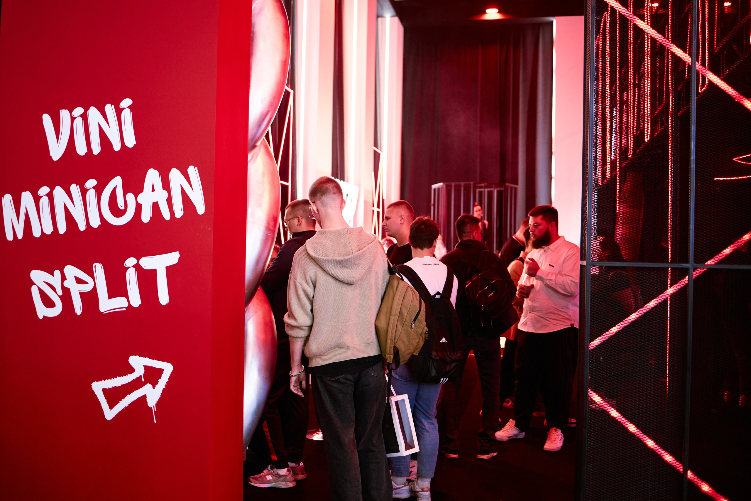 Vape club show reportage. Репортажный фотограф, портретный фотограф  г. Москва