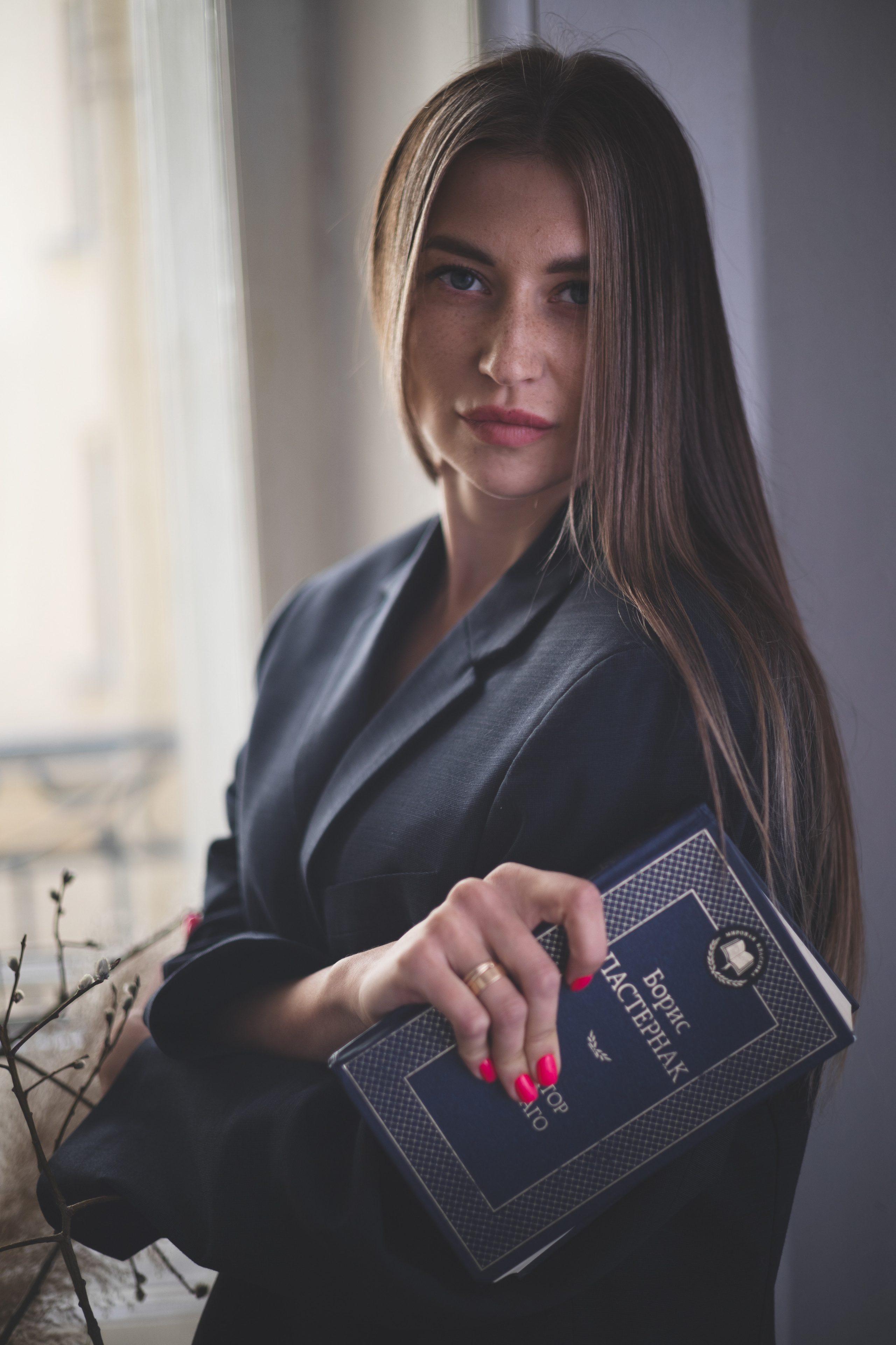 Mary. Главная