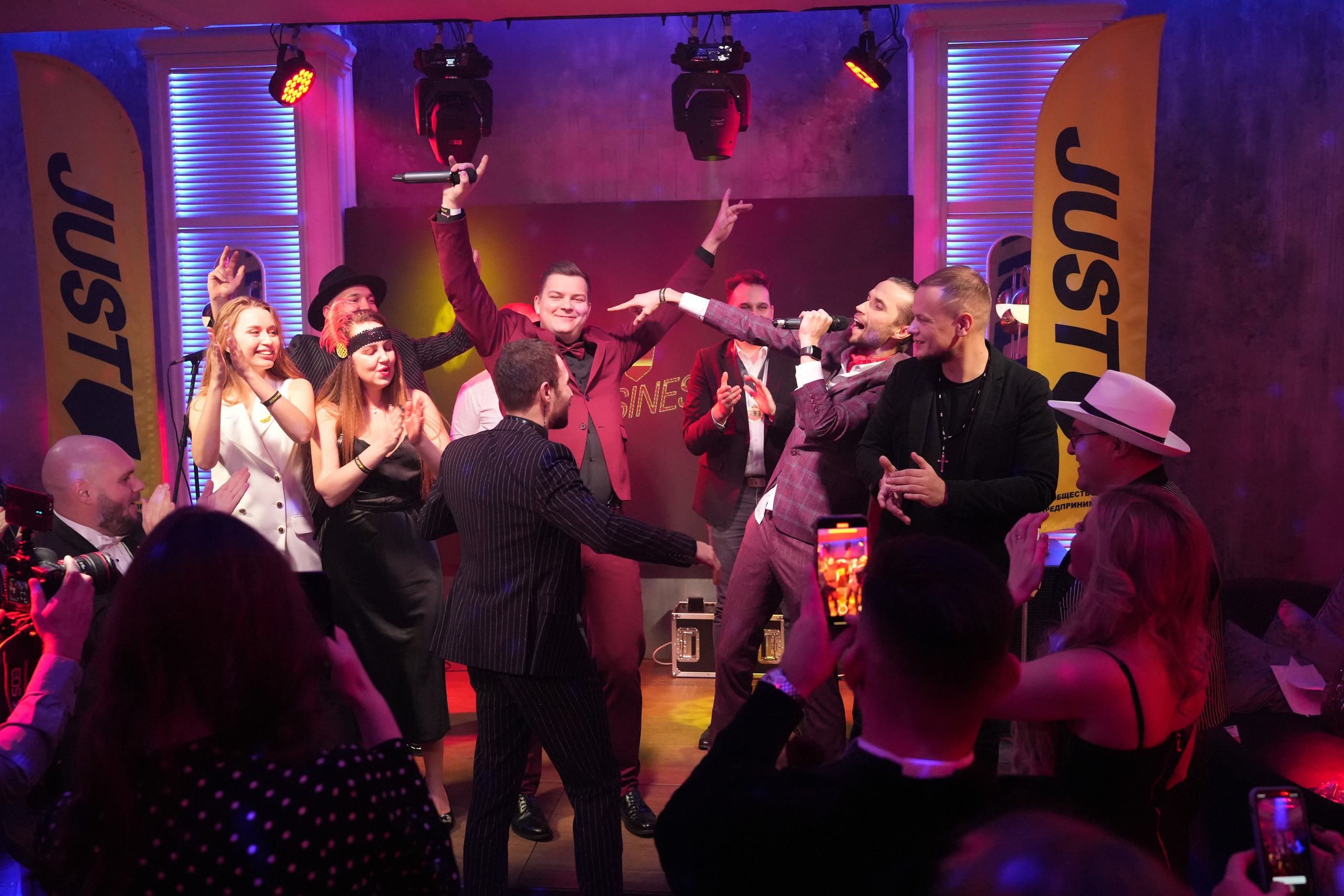 Клуб — Just Business — Премия. Nikishin.media — Я с моей командой превращаю моменты в искусство!