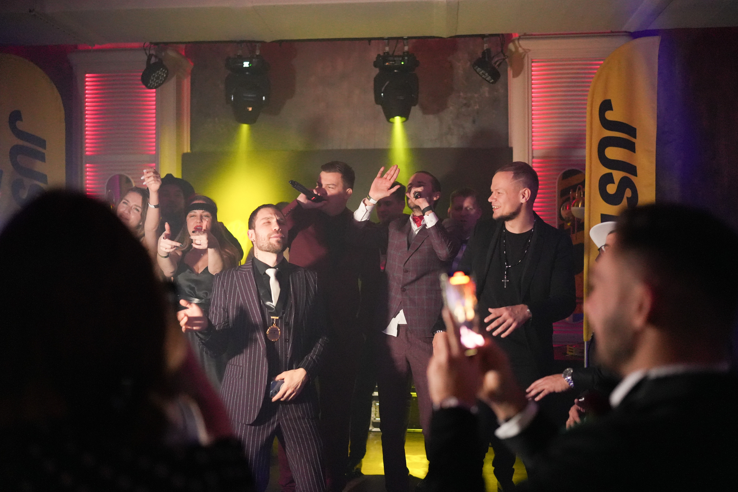 Клуб — Just Business — Премия. Nikishin.media — Я с моей командой превращаю моменты в искусство!