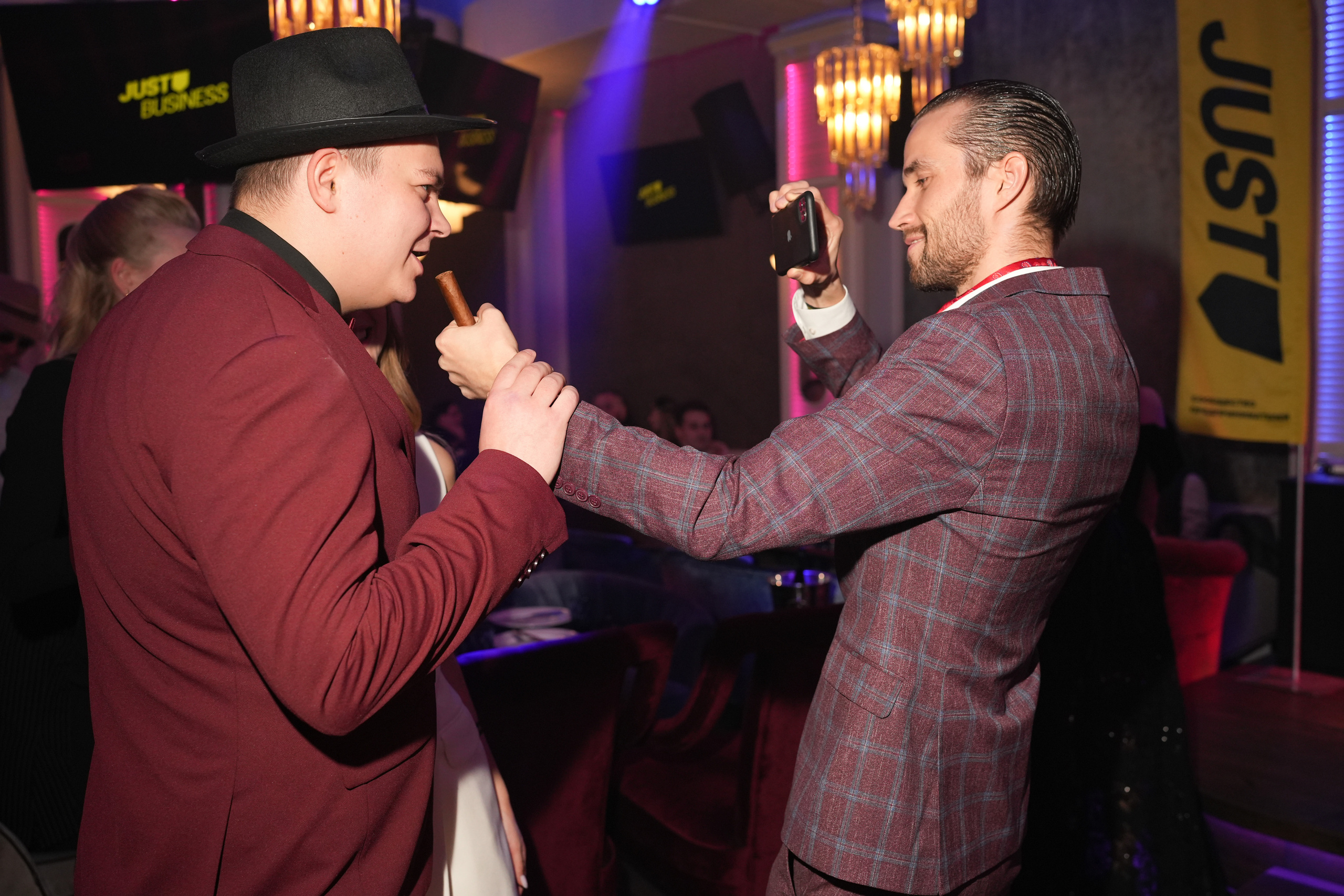 Клуб — Just Business — Премия. Nikishin.media — Я с моей командой превращаю моменты в искусство!