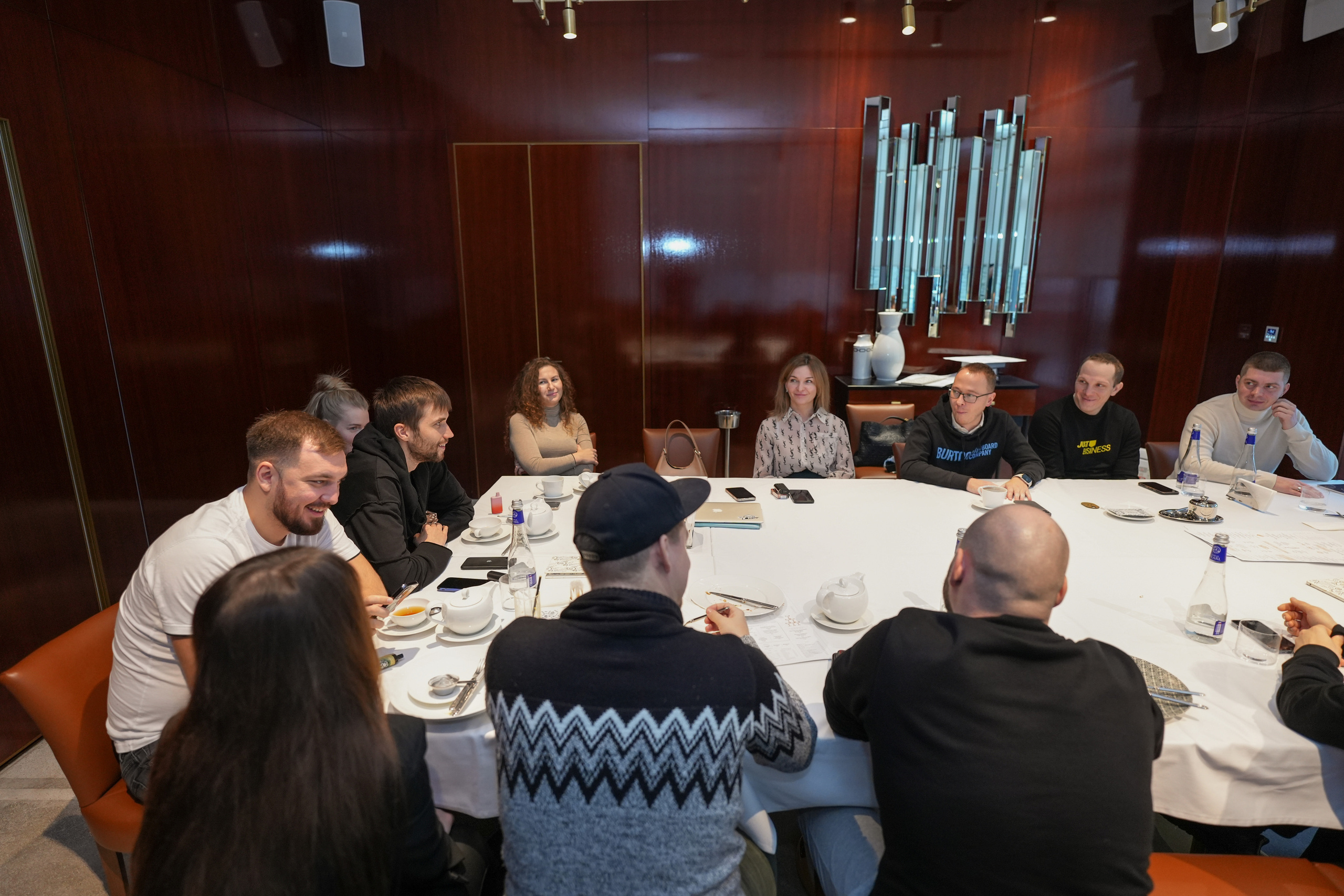 Клуб — Just Business — Разборы Григорьева. Nikishin.media — Я с моей командой превращаю моменты в искусство!