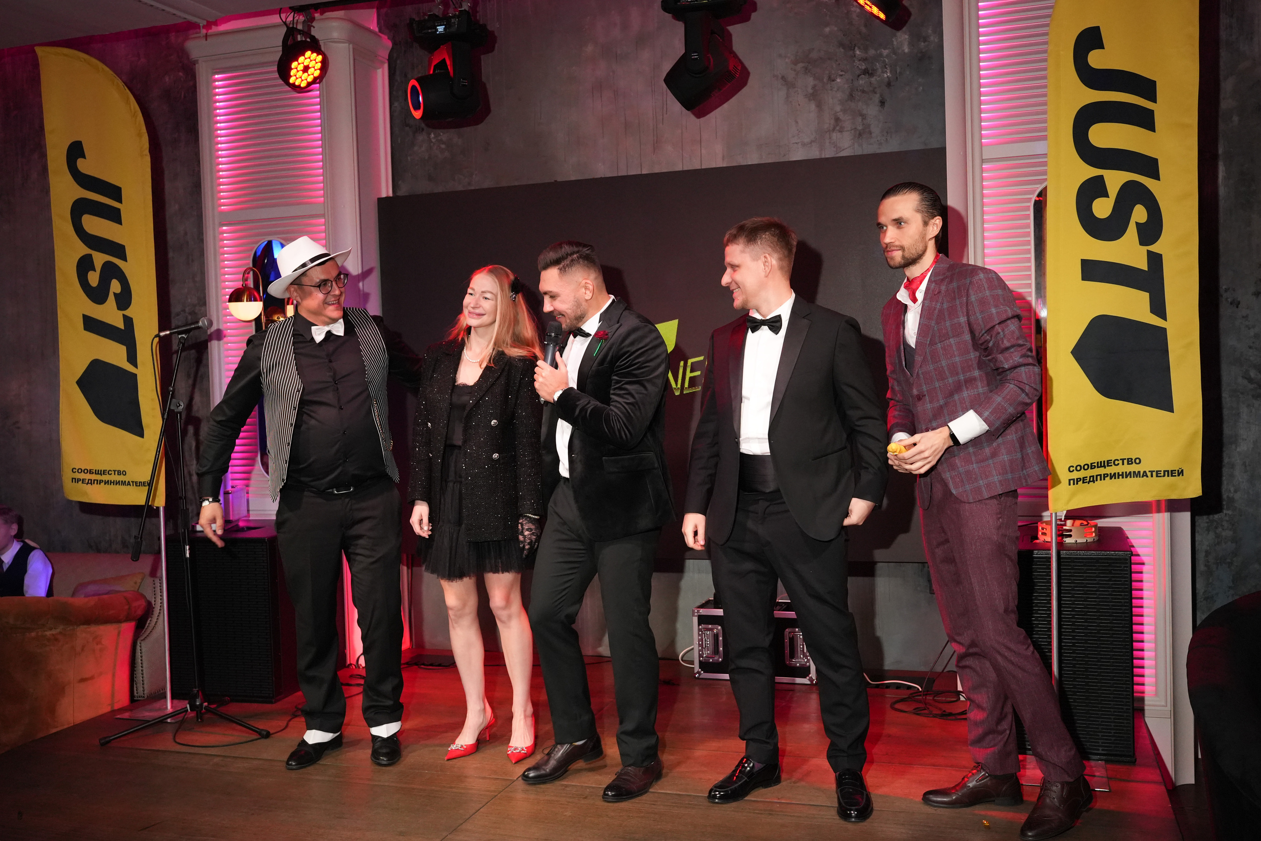 Клуб — Just Business — Премия. Nikishin.media — Я с моей командой превращаю моменты в искусство!