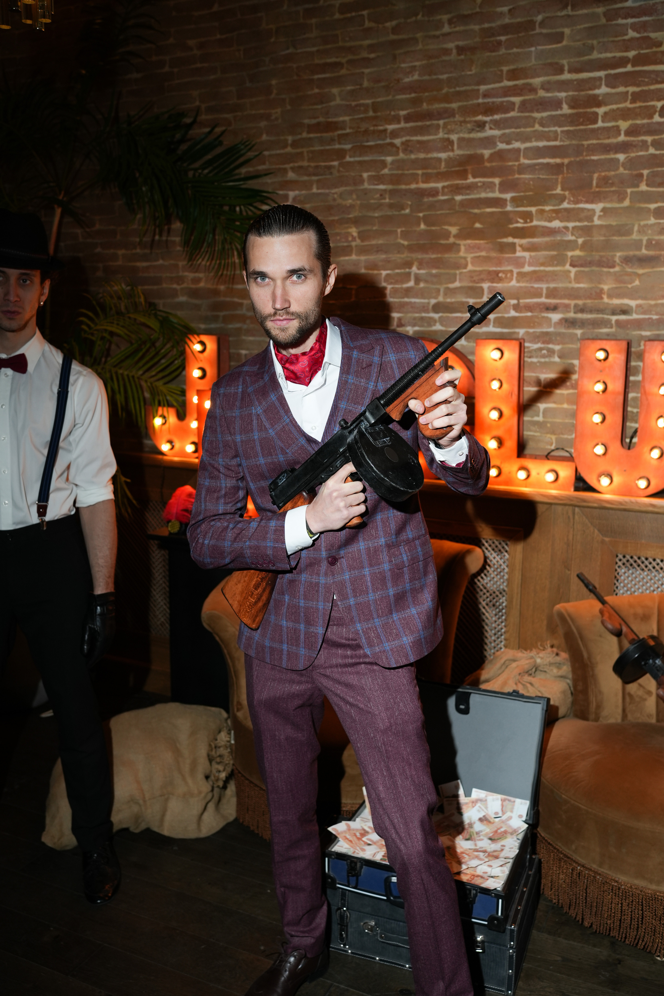 Клуб — Just Business — Премия. Nikishin.media — Я с моей командой превращаю моменты в искусство!