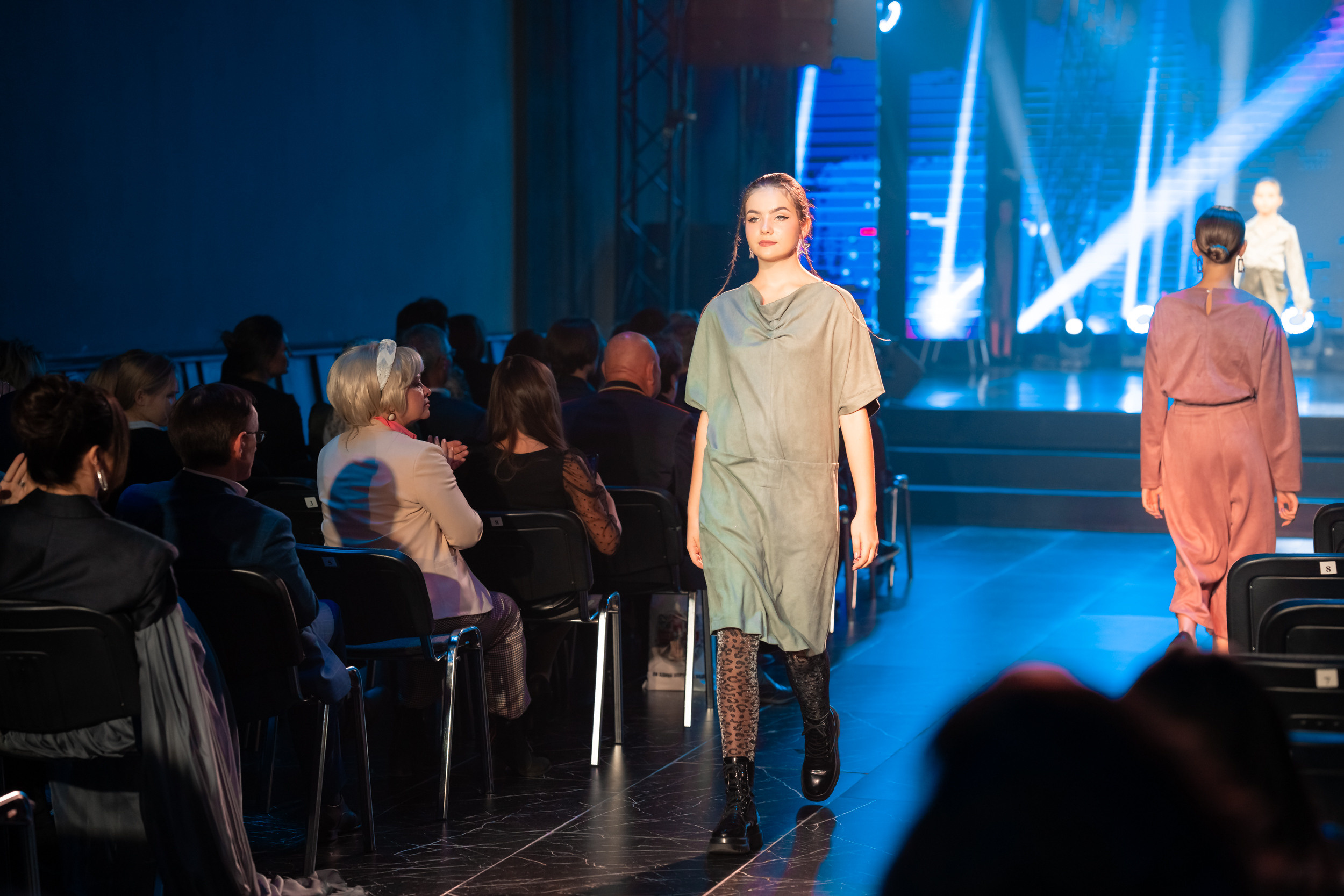 Достояние страны. Nikishin.media — Я с моей командой превращаю моменты в искусство!