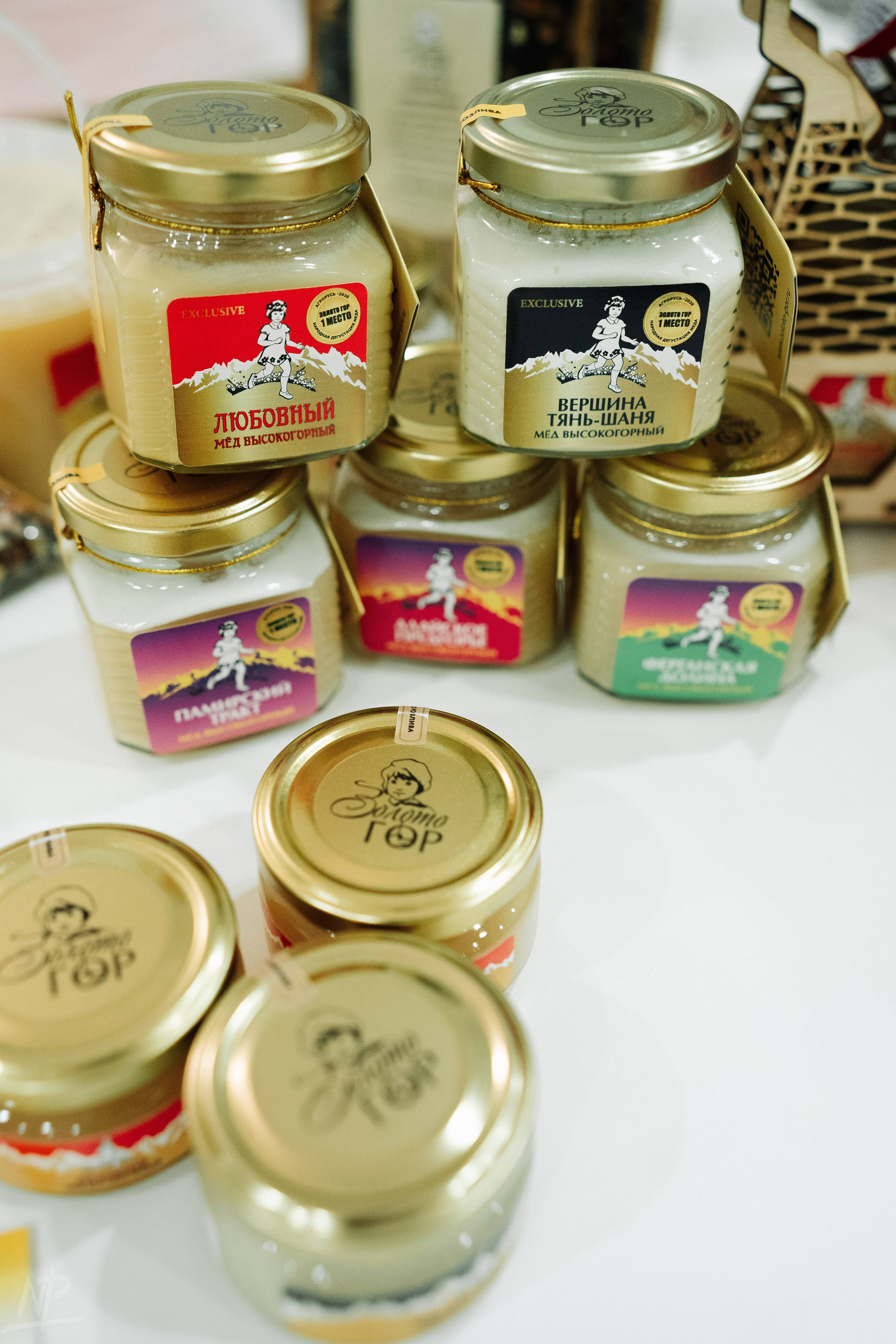 Fashion Meeting NFT party. Nikishin.media — Я с моей командой превращаю моменты в искусство!