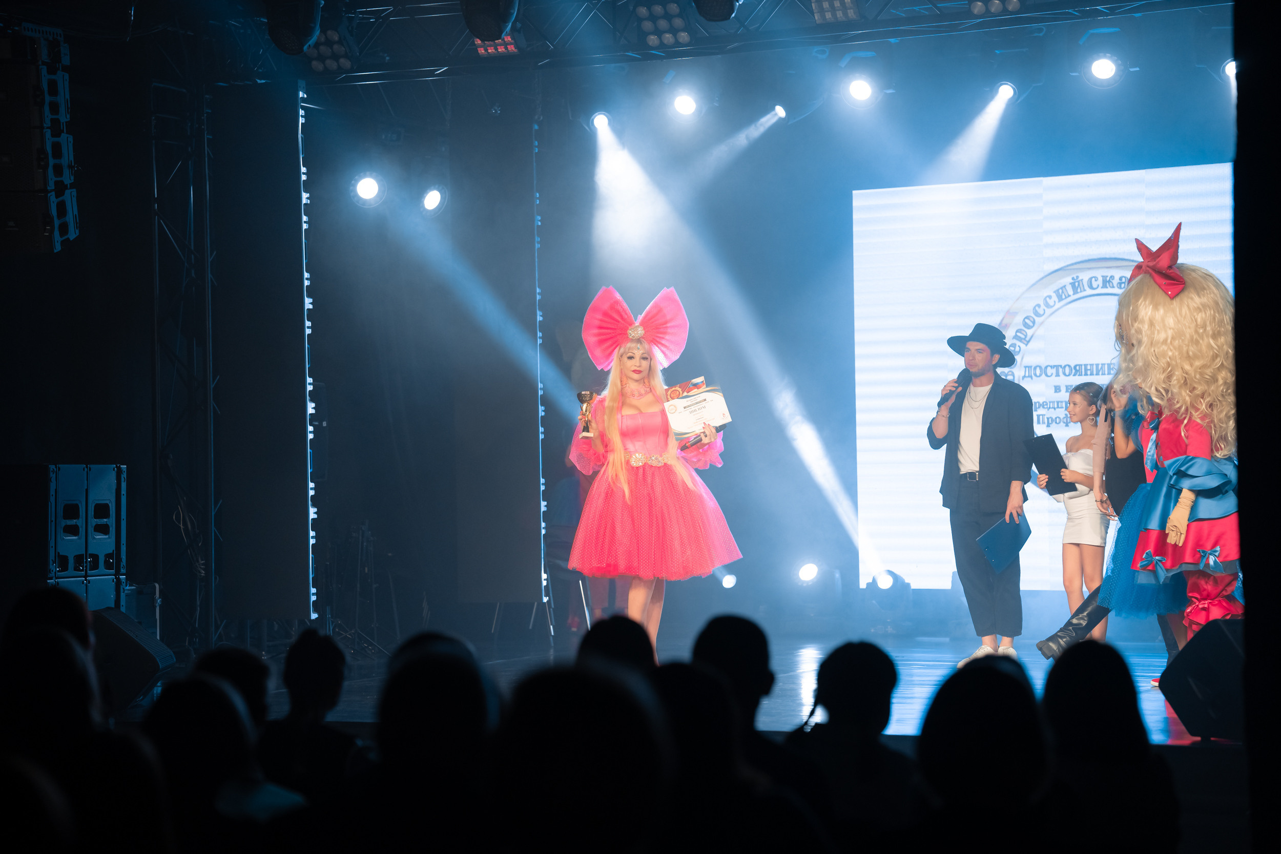 Достояние страны. Nikishin.media — Я с моей командой превращаю моменты в искусство!