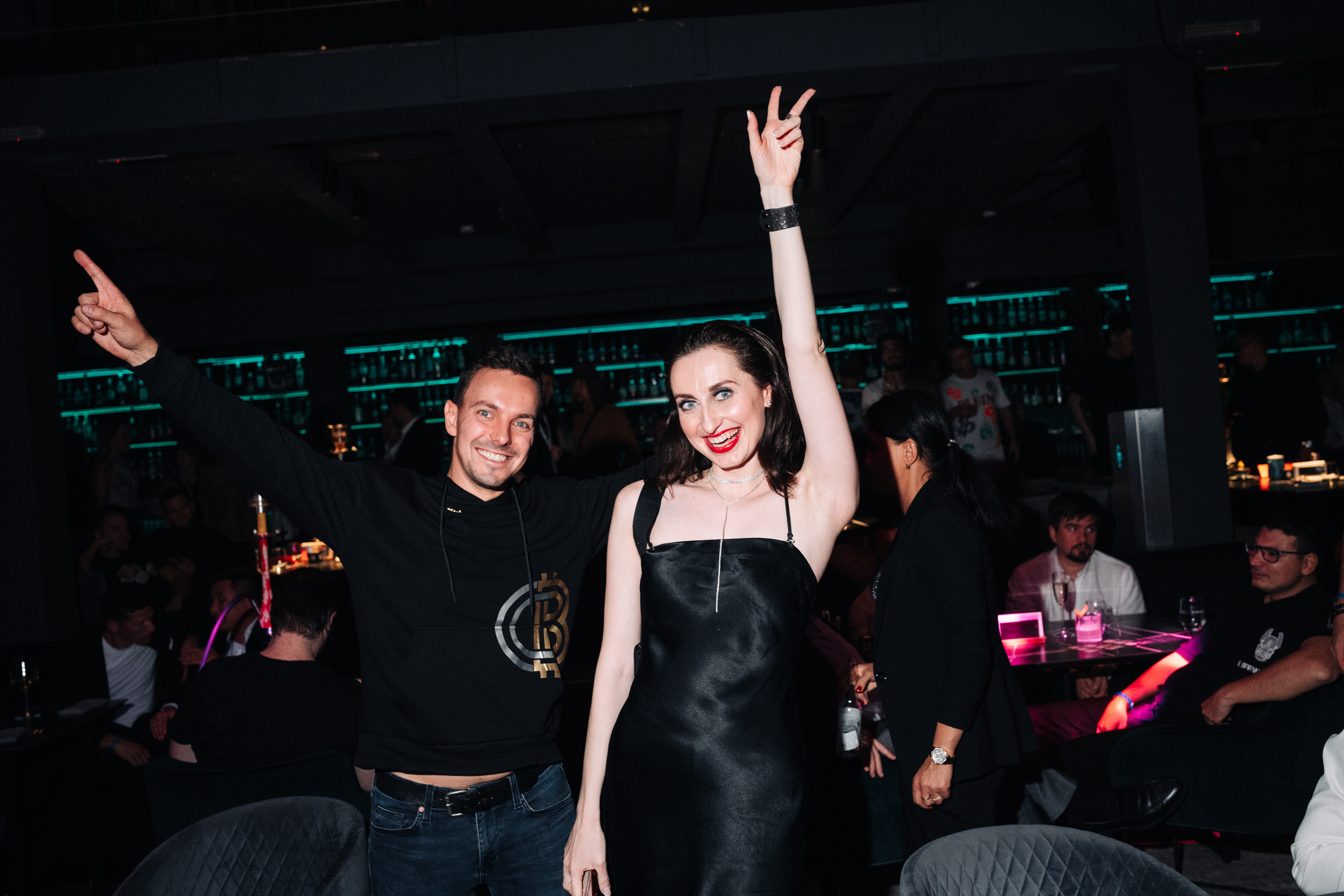 Клуб — SayYes — Blockchain Night Network | Cryptobaron. Nikishin.media — Я с моей командой превращаю моменты в искусство!