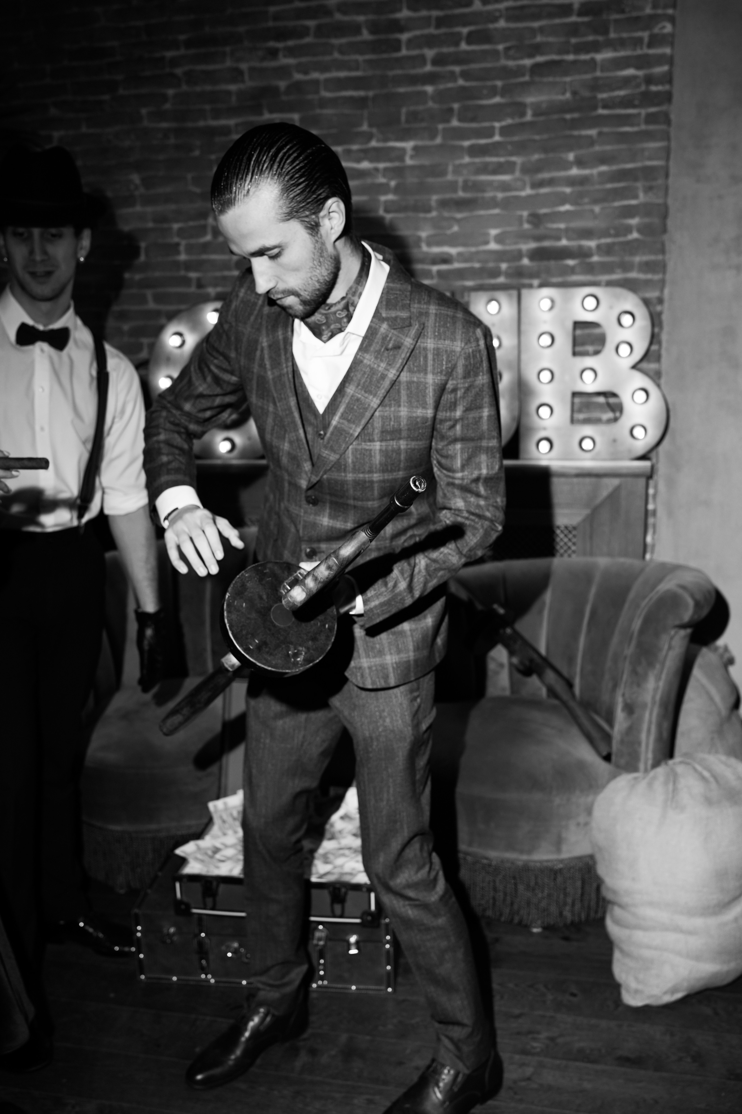 Клуб — Just Business — Премия. Nikishin.media — Я с моей командой превращаю моменты в искусство!