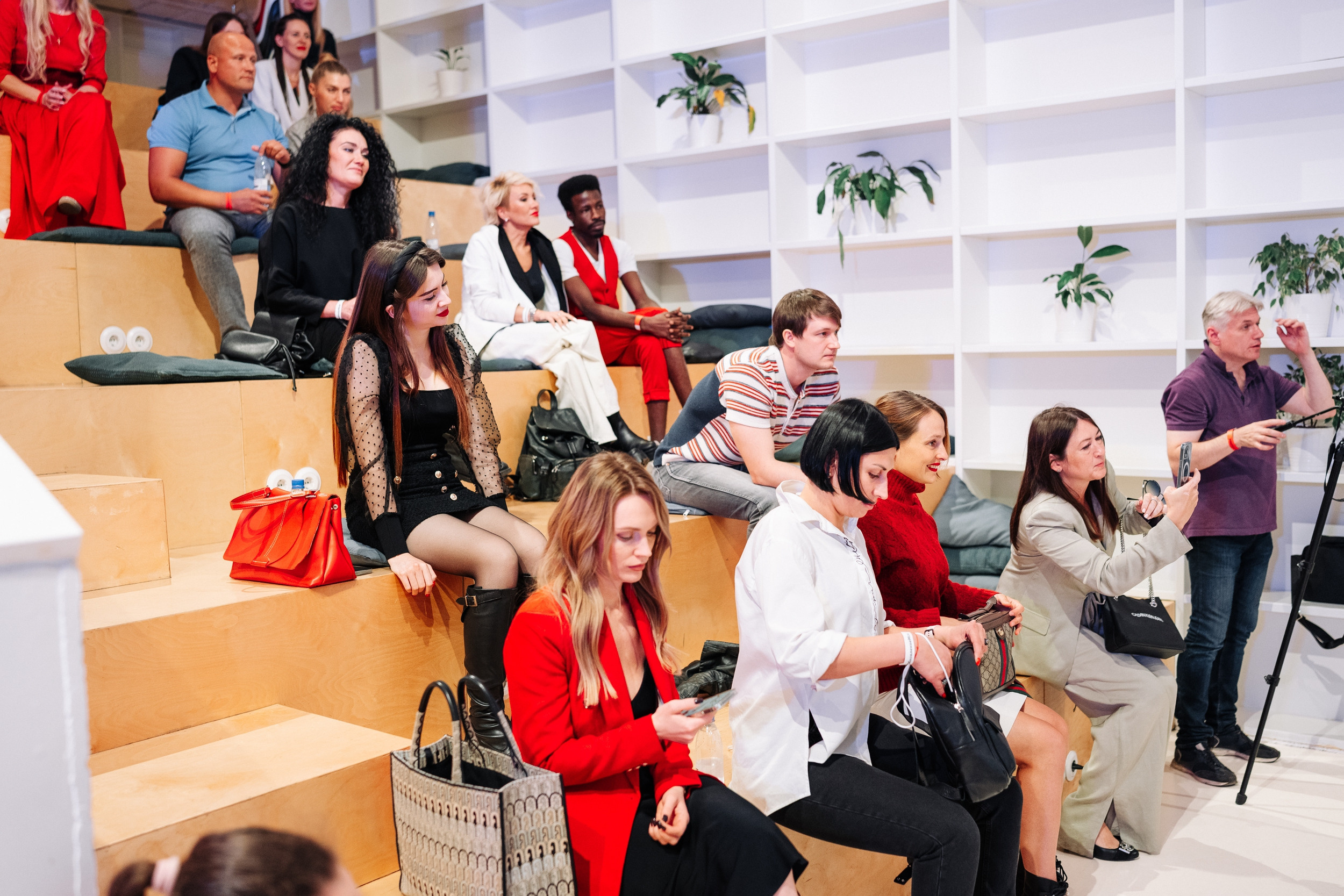 #ОбновлениеМСК. Nikishin.media — Я с моей командой превращаю моменты в искусство!