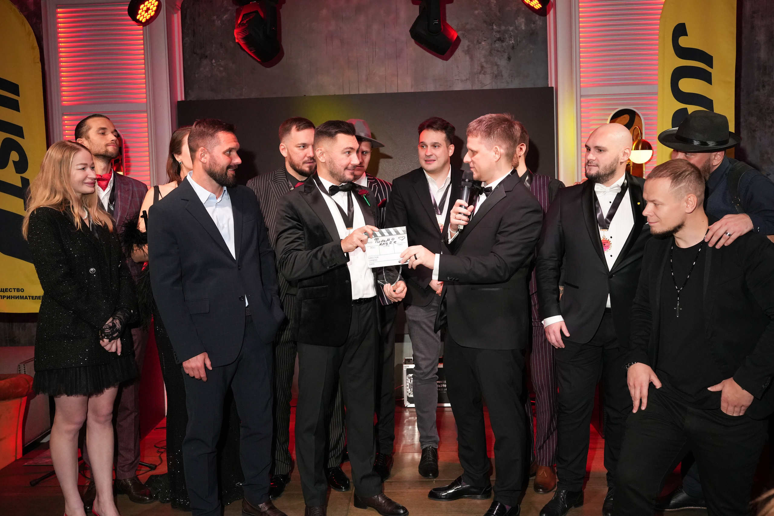 Клуб — Just Business — Премия. Nikishin.media — Я с моей командой превращаю моменты в искусство!