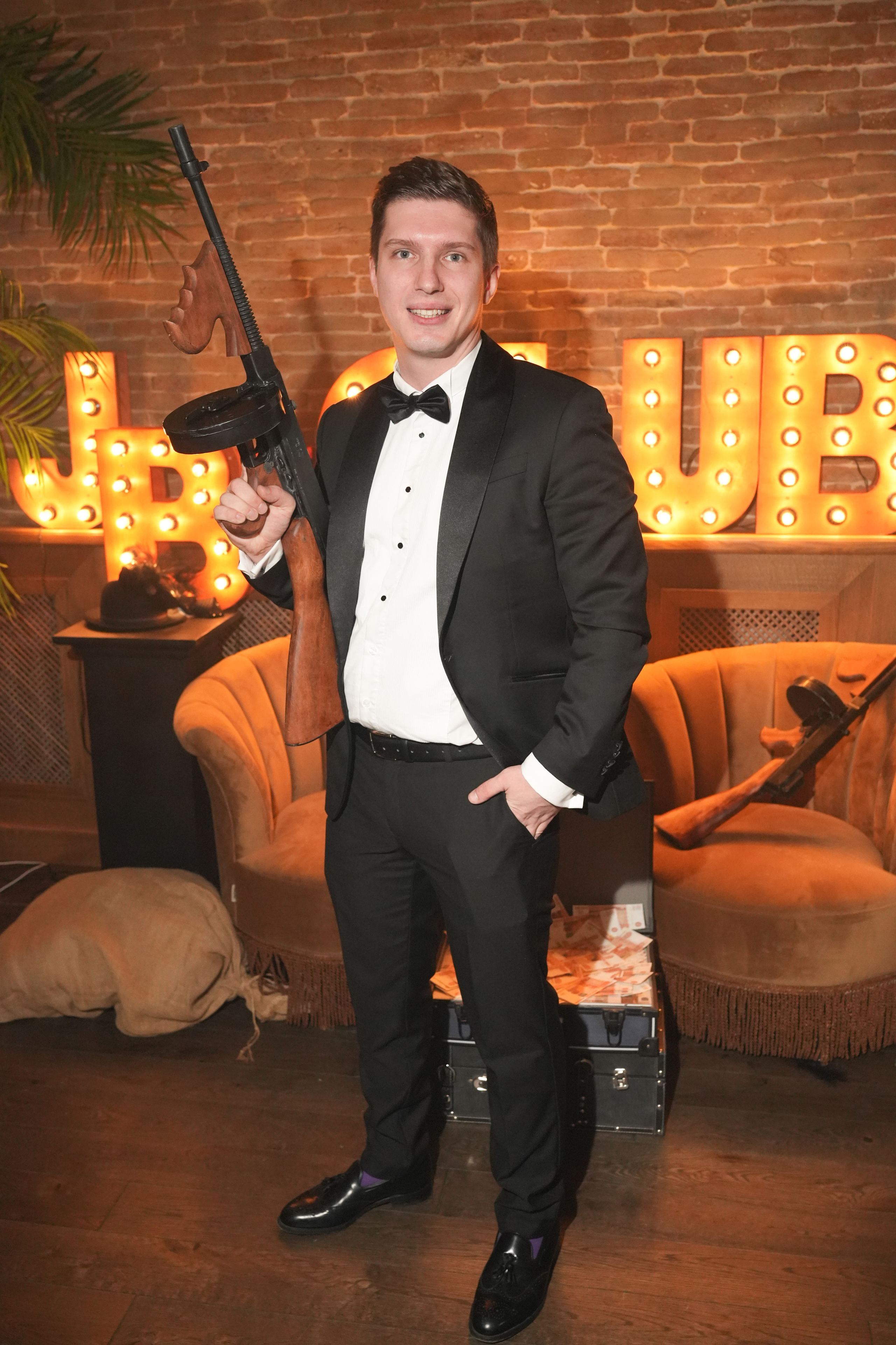 Клуб — Just Business — Премия. Nikishin.media — Я с моей командой превращаю моменты в искусство!