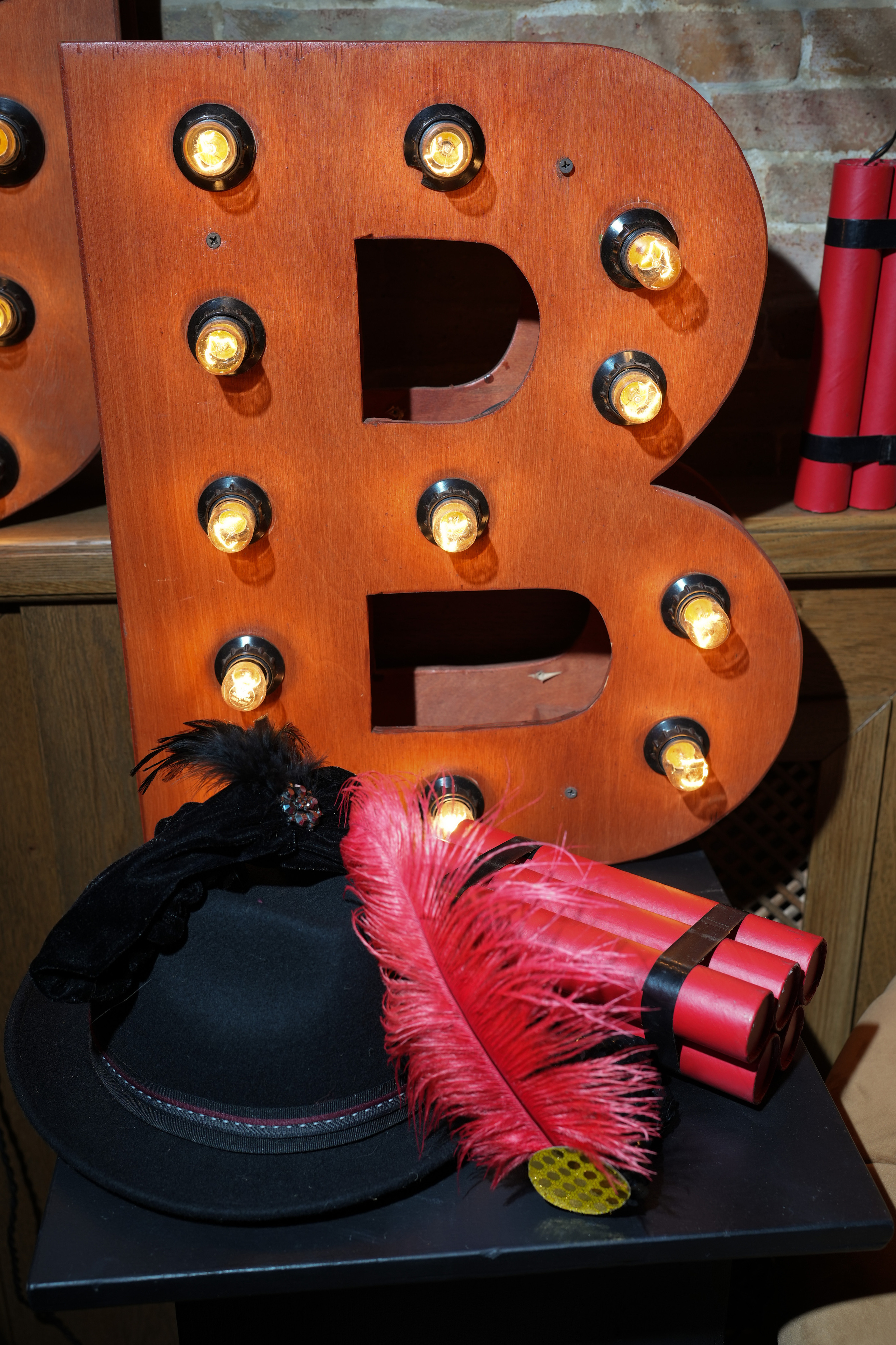 Клуб — Just Business — Премия. Nikishin.media — Я с моей командой превращаю моменты в искусство!