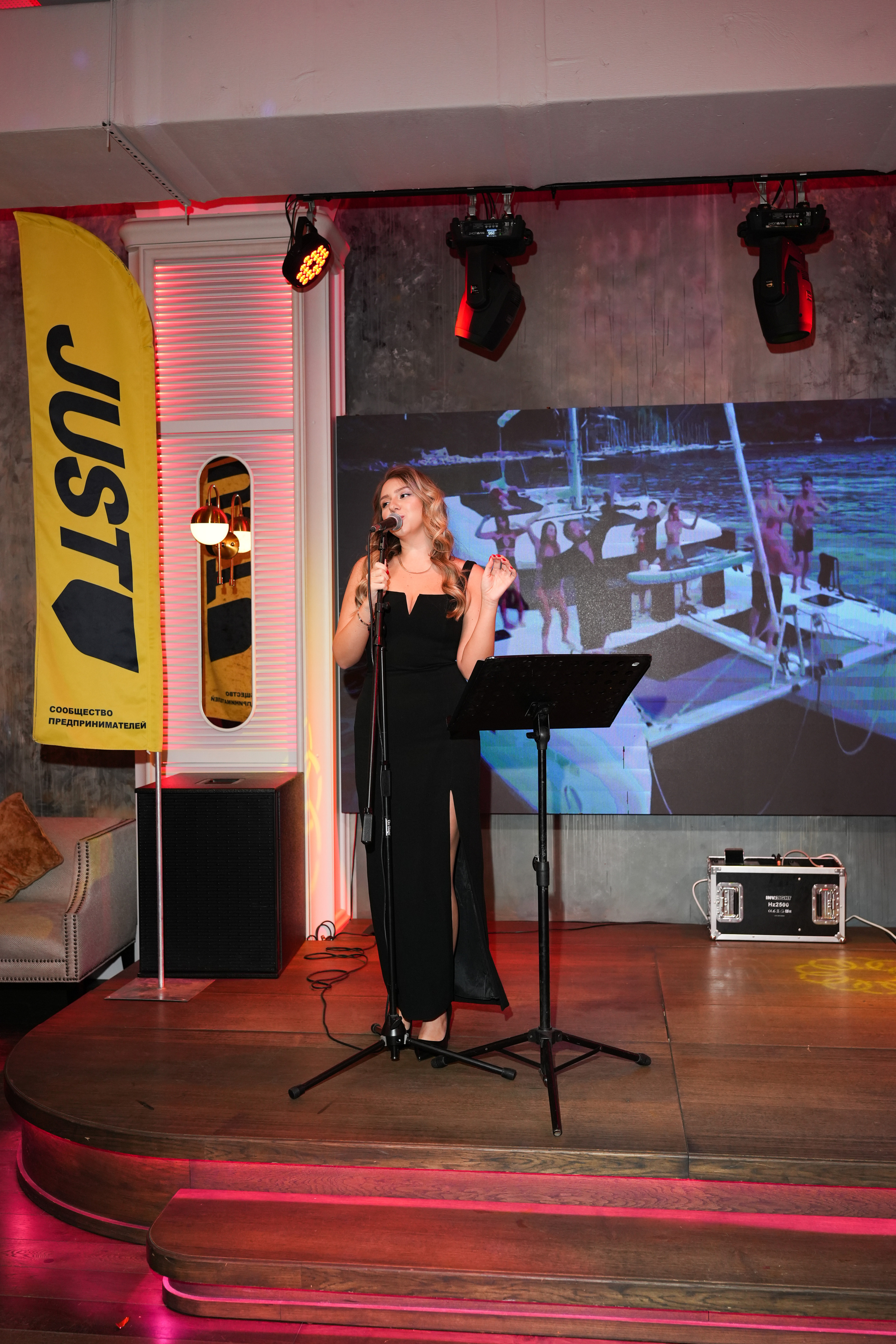 Клуб — Just Business — Премия. Nikishin.media — Я с моей командой превращаю моменты в искусство!