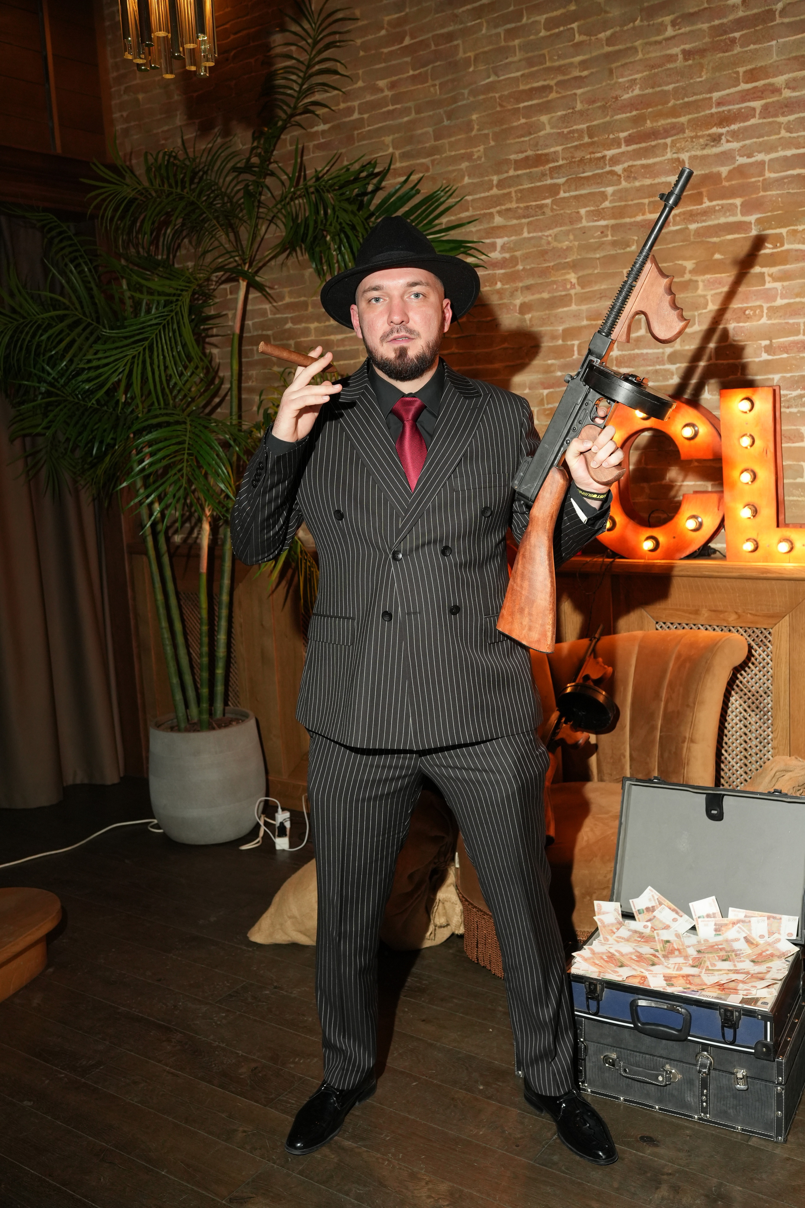 Клуб — Just Business — Премия. Nikishin.media — Я с моей командой превращаю моменты в искусство!