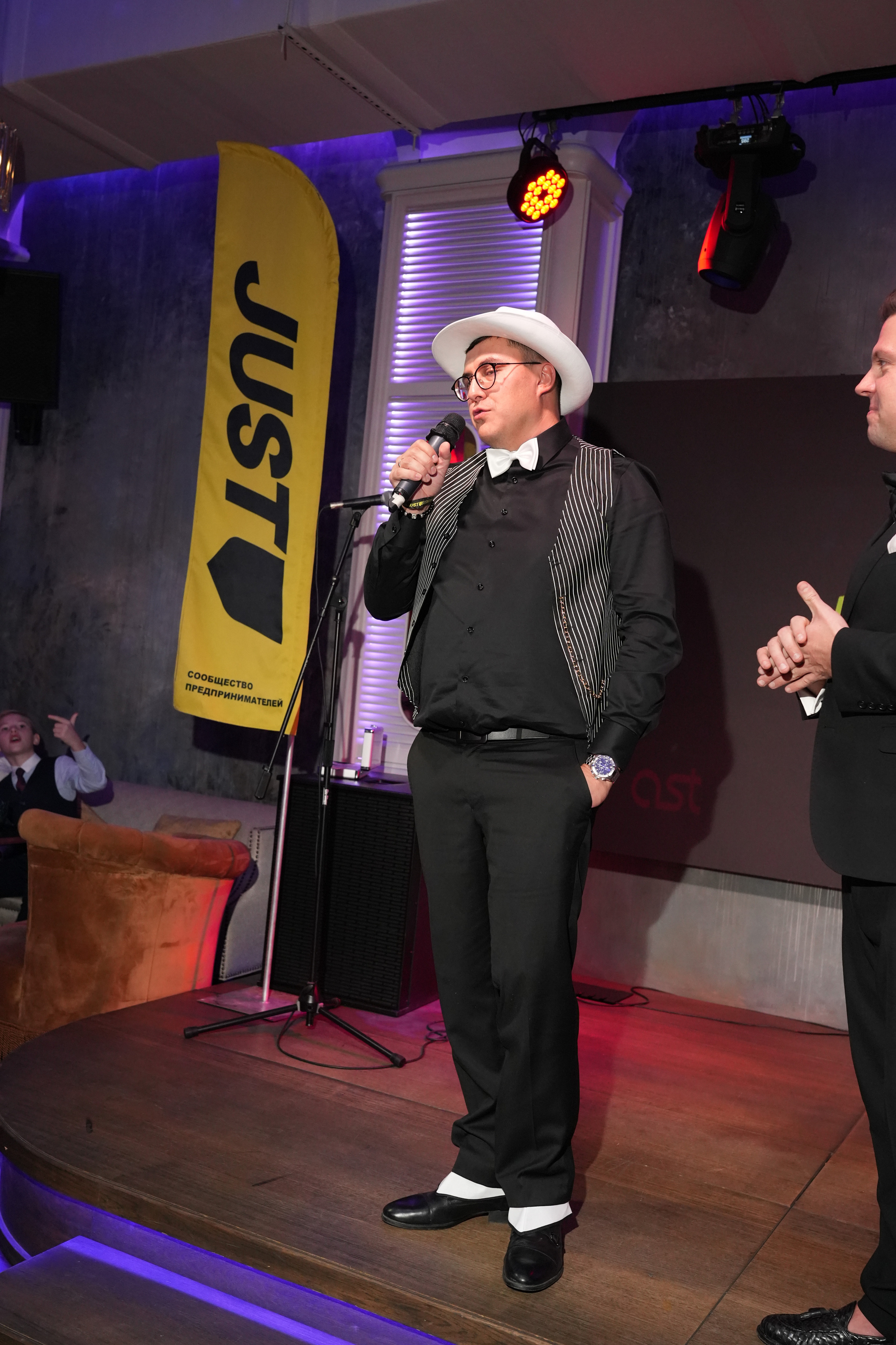 Клуб — Just Business — Премия. Nikishin.media — Я с моей командой превращаю моменты в искусство!