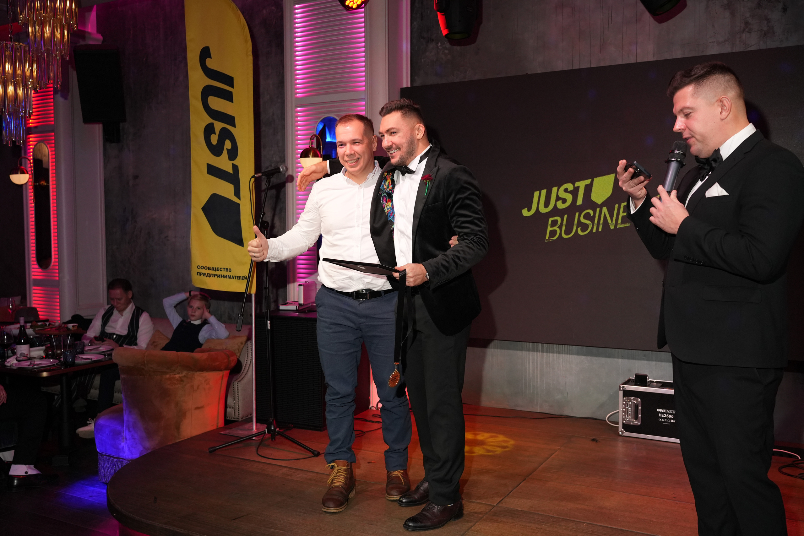 Клуб — Just Business — Премия. Nikishin.media — Я с моей командой превращаю моменты в искусство!
