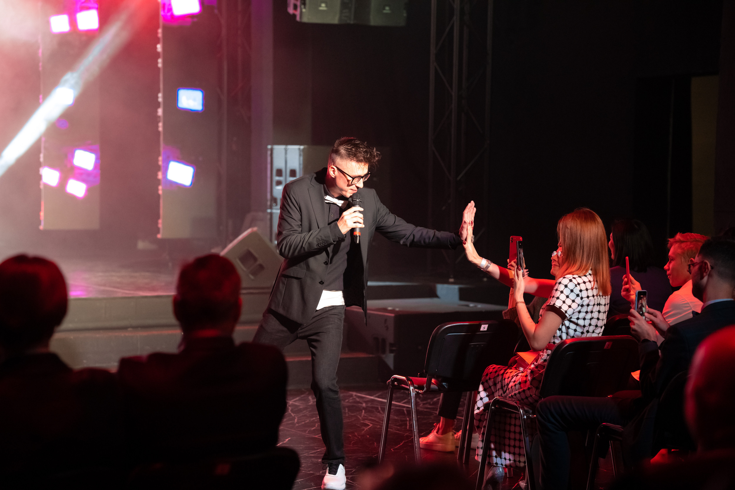 Достояние страны. Nikishin.media — Я с моей командой превращаю моменты в искусство!