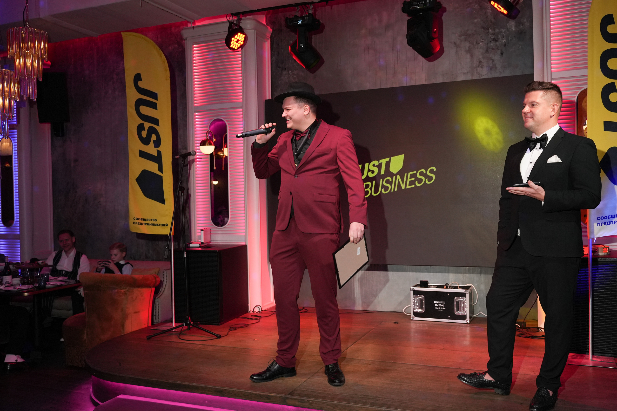 Клуб — Just Business — Премия. Nikishin.media — Я с моей командой превращаю моменты в искусство!