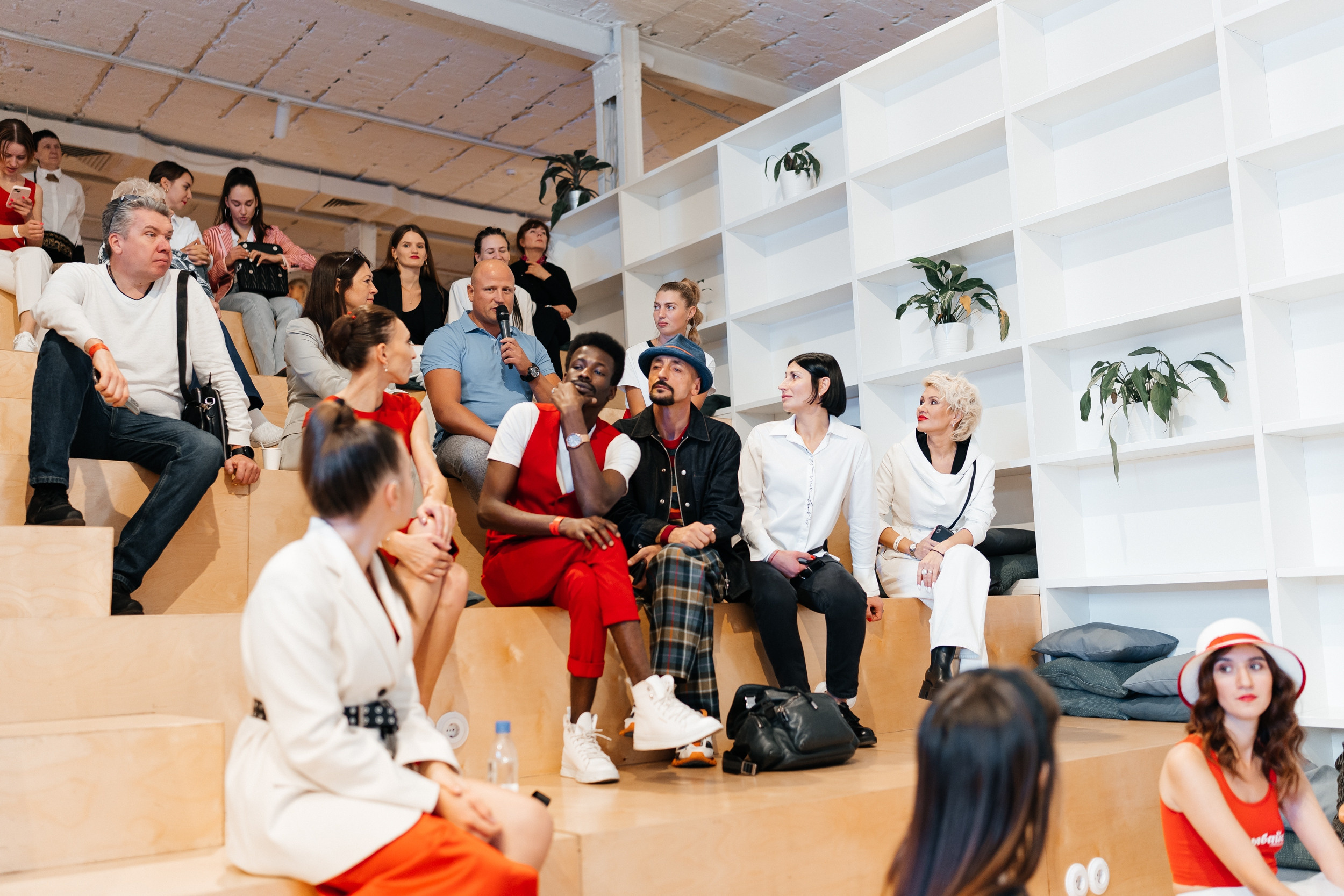 #ОбновлениеМСК. Nikishin.media — Я с моей командой превращаю моменты в искусство!