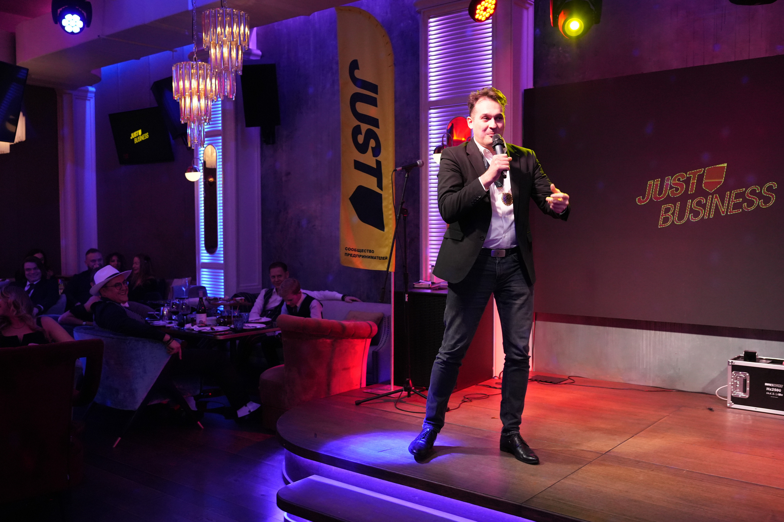 Клуб — Just Business — Премия. Nikishin.media — Я с моей командой превращаю моменты в искусство!