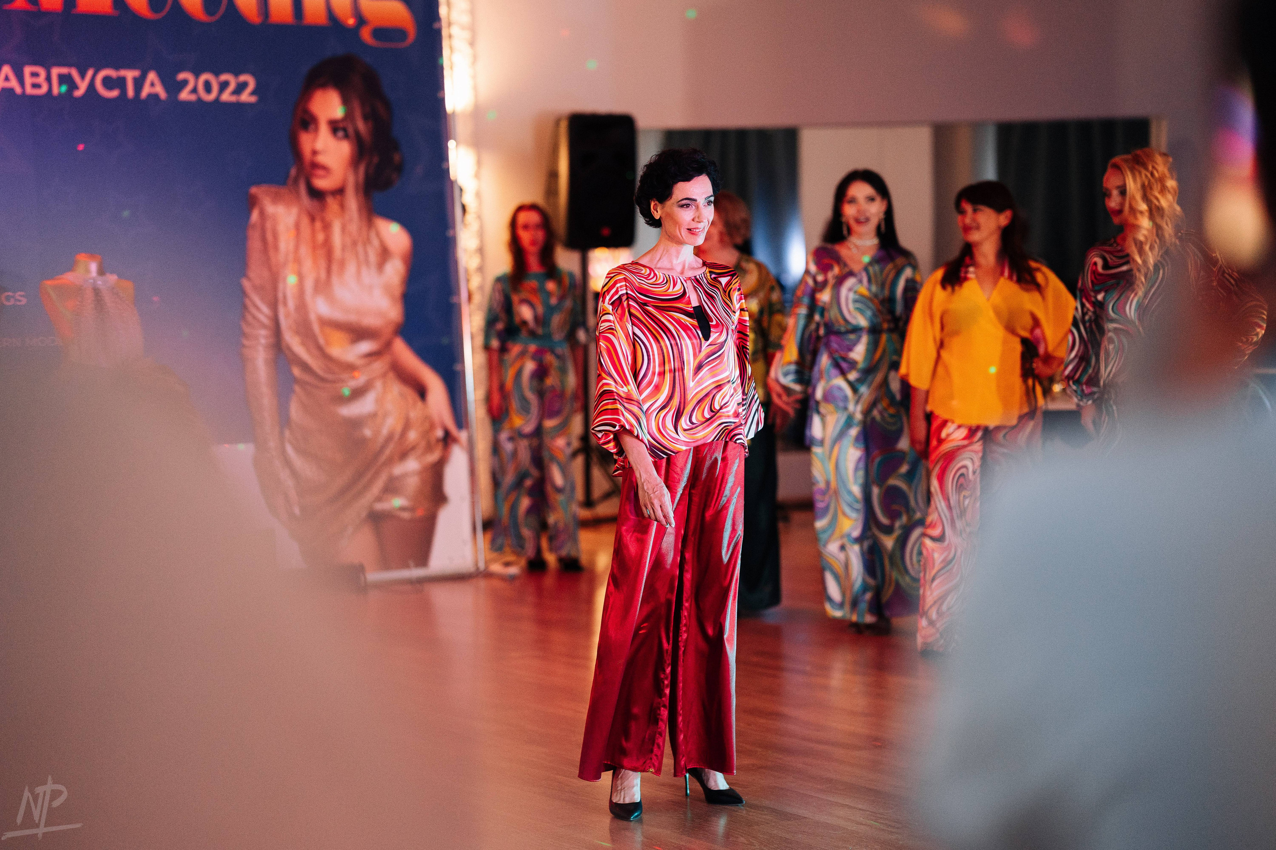 Fashion Meeting NFT party. Nikishin.media — Я с моей командой превращаю моменты в искусство!