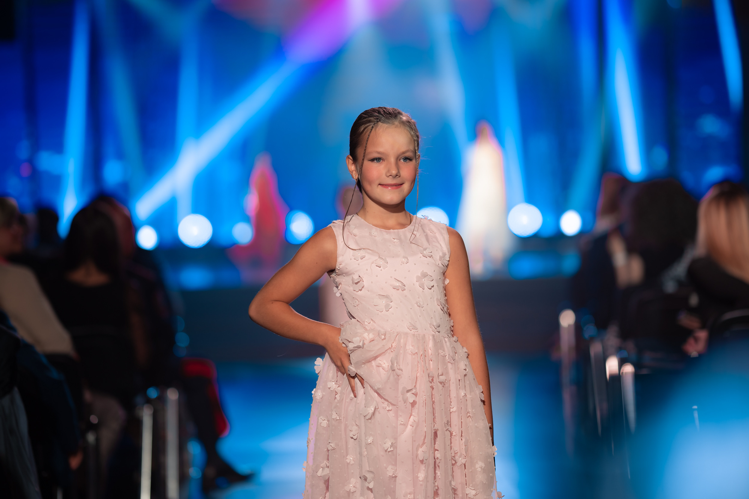 Достояние страны. Nikishin.media — Я с моей командой превращаю моменты в искусство!