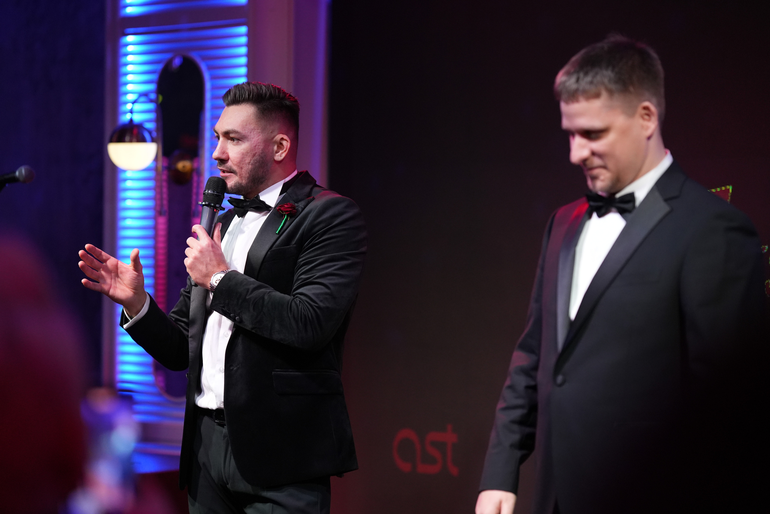 Клуб — Just Business — Премия. Nikishin.media — Я с моей командой превращаю моменты в искусство!