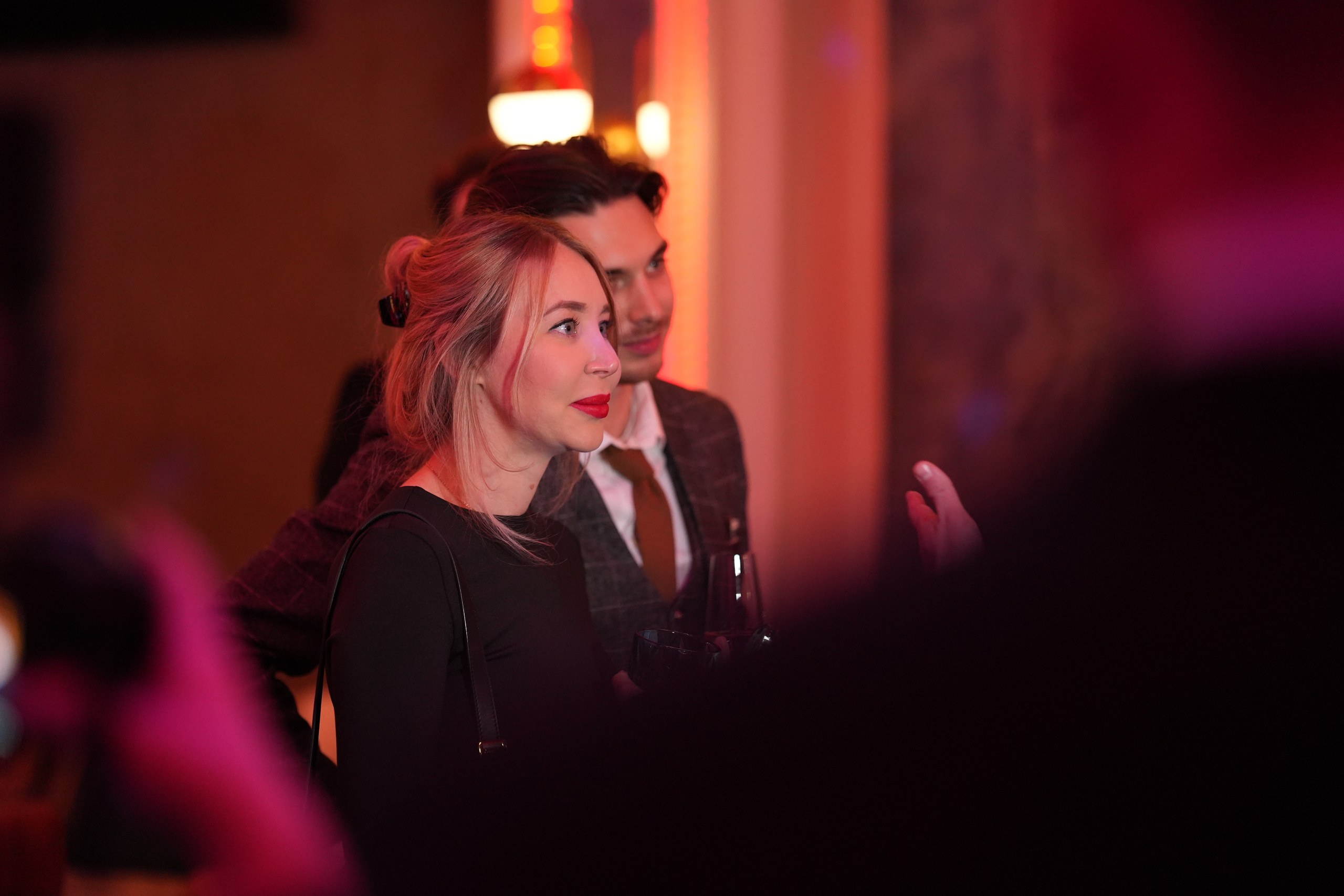 Клуб — Just Business — Премия. Nikishin.media — Я с моей командой превращаю моменты в искусство!