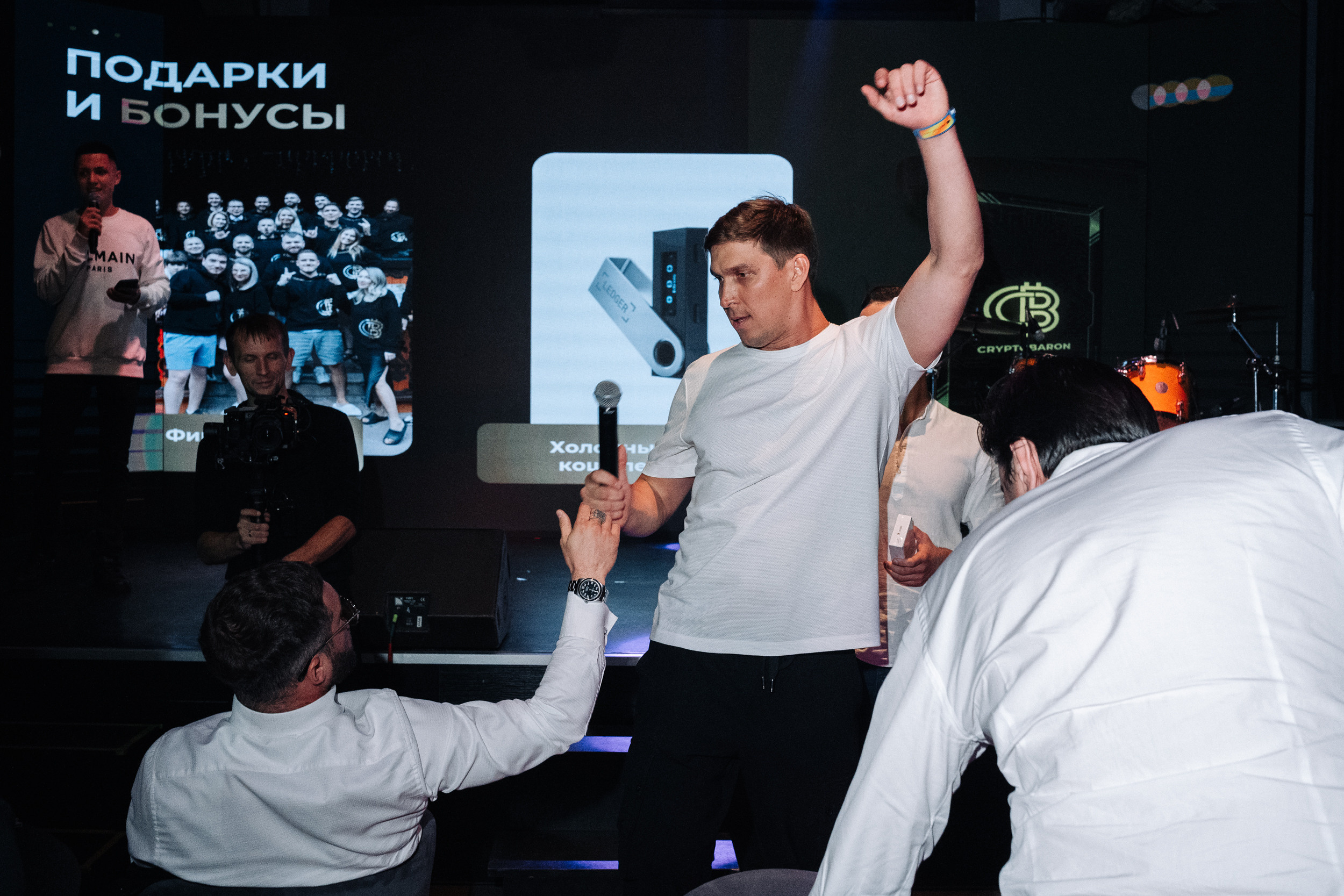 Клуб — SayYes — Blockchain Night Network | Cryptobaron. Nikishin.media — Я с моей командой превращаю моменты в искусство!