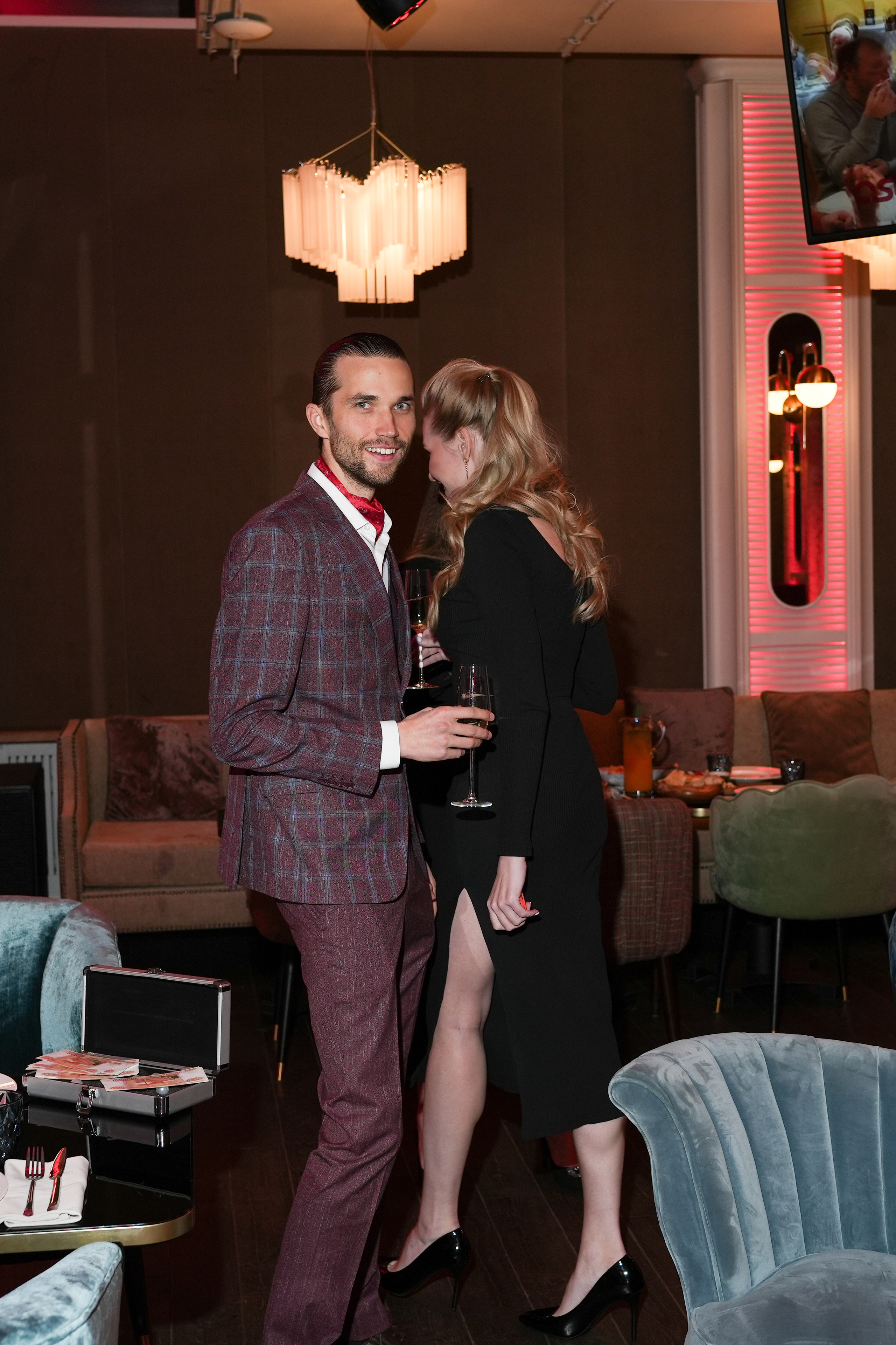 Клуб — Just Business — Премия. Nikishin.media — Я с моей командой превращаю моменты в искусство!