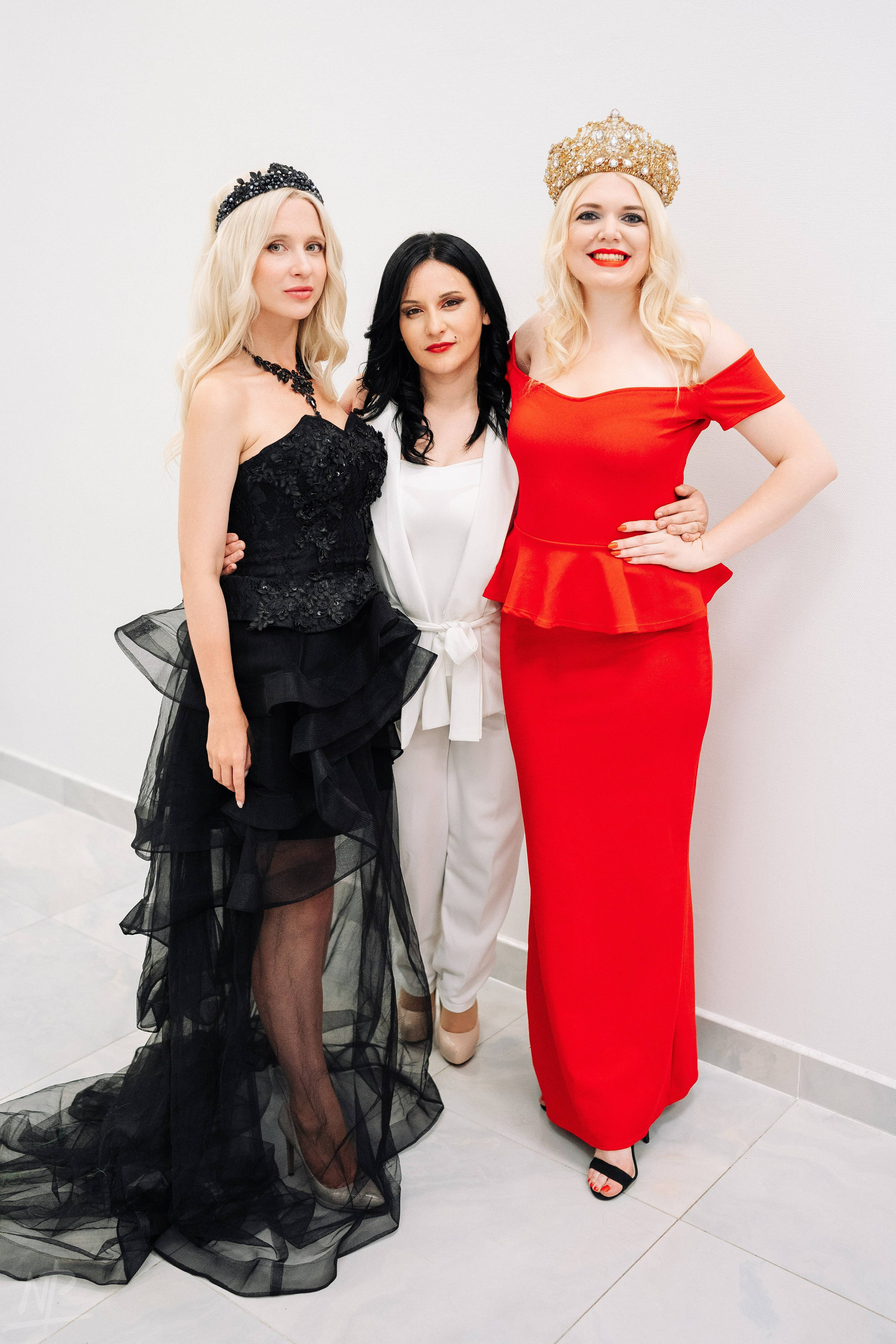 Fashion Meeting NFT party. Nikishin.media — Я с моей командой превращаю моменты в искусство!