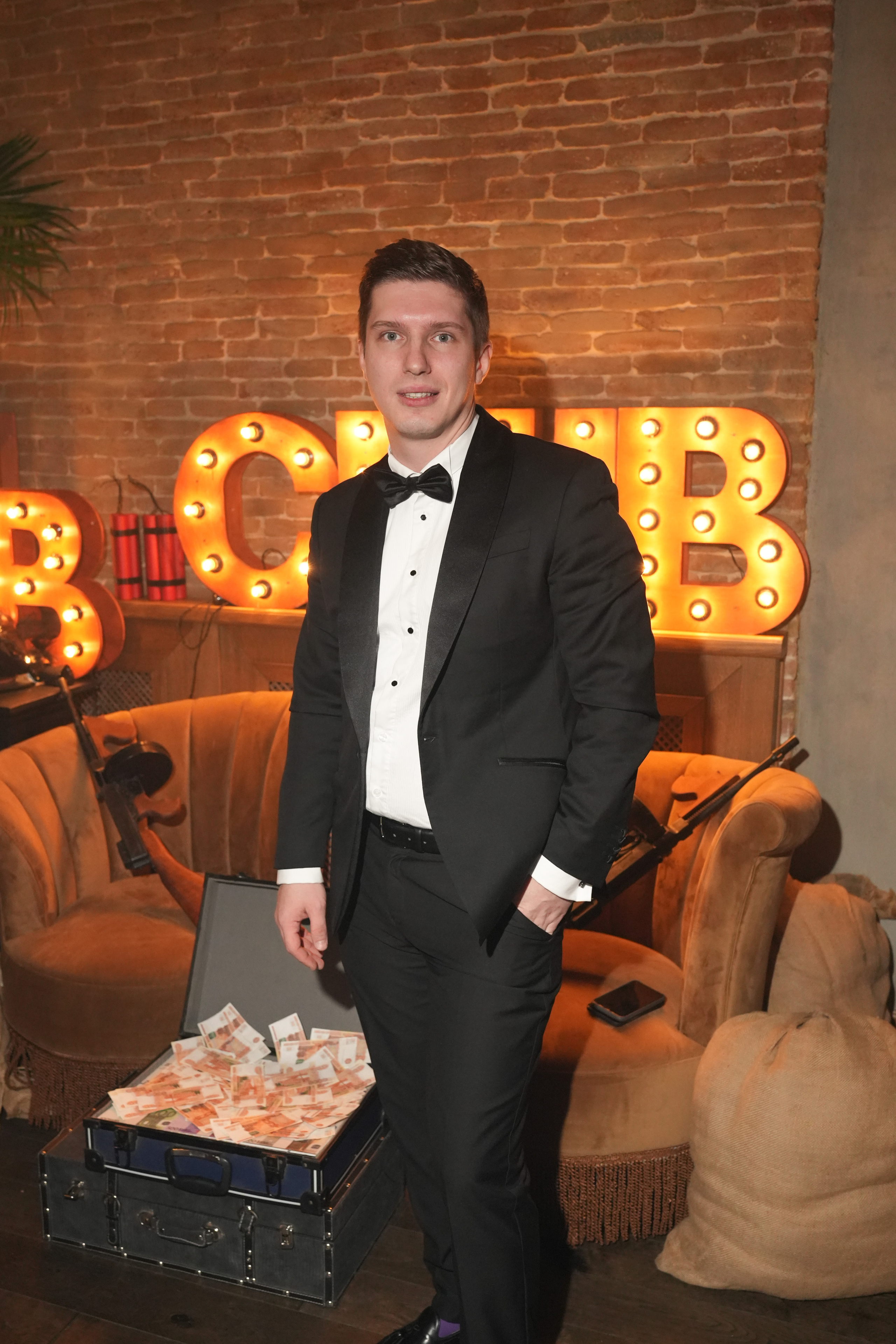 Клуб — Just Business — Премия. Nikishin.media — Я с моей командой превращаю моменты в искусство!