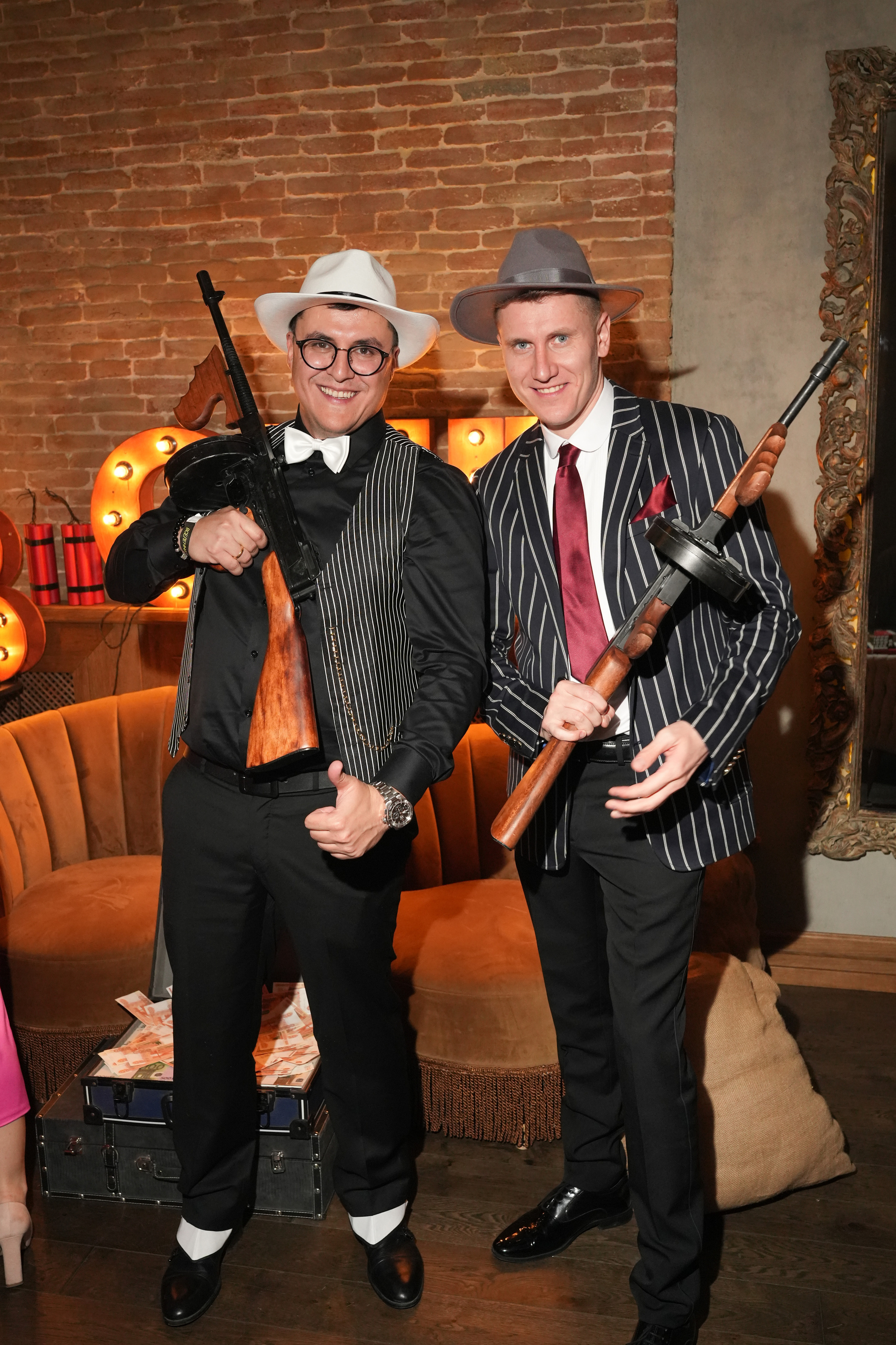 Клуб — Just Business — Премия. Nikishin.media — Я с моей командой превращаю моменты в искусство!