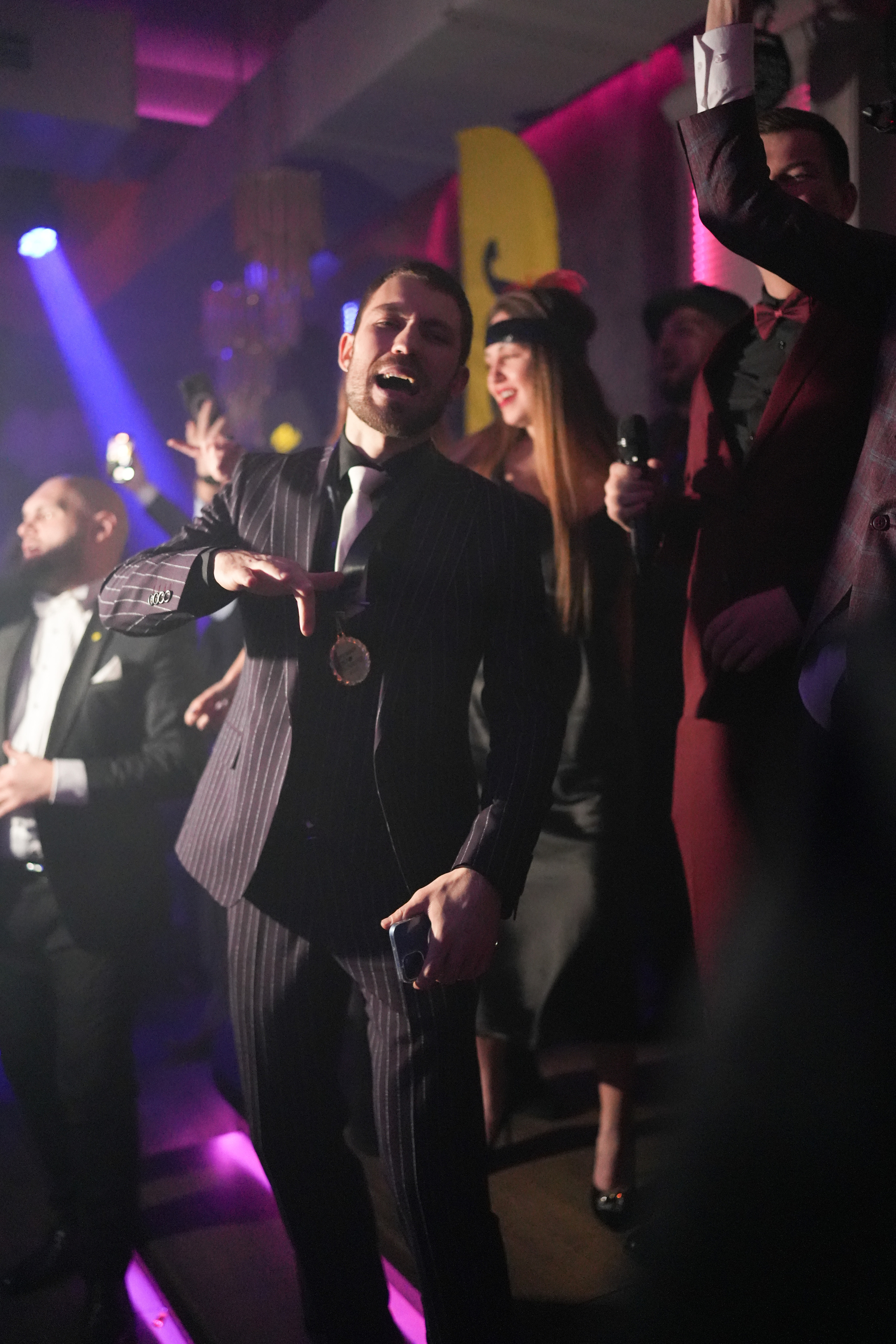 Клуб — Just Business — Премия. Nikishin.media — Я с моей командой превращаю моменты в искусство!