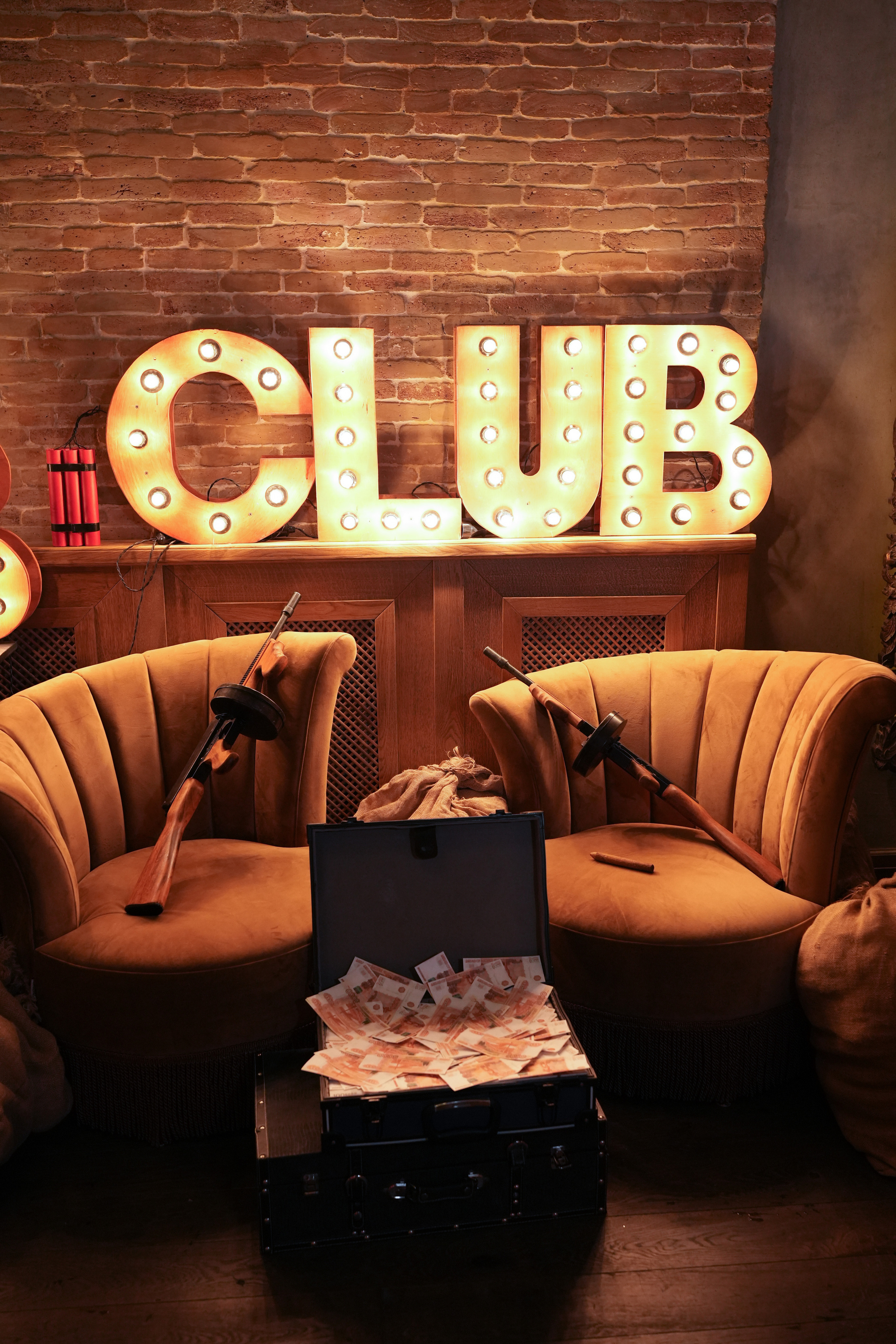 Клуб — Just Business — Премия. Nikishin.media — Я с моей командой превращаю моменты в искусство!