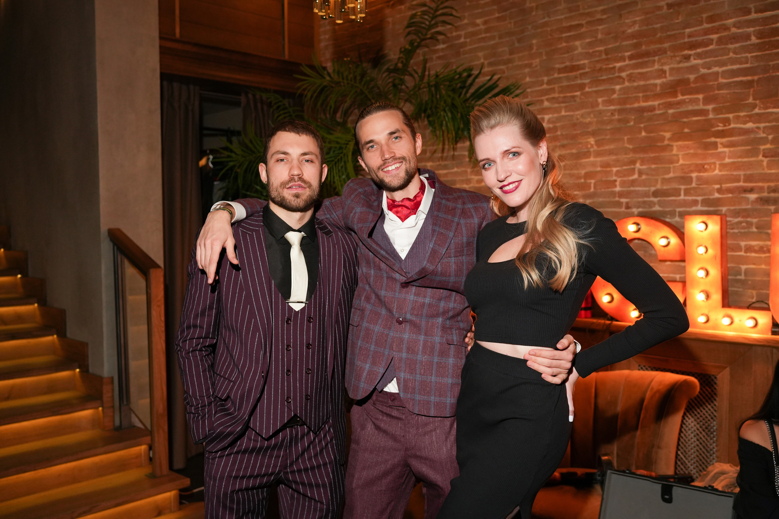 Клуб — Just Business — Премия. Nikishin.media — Я с моей командой превращаю моменты в искусство!