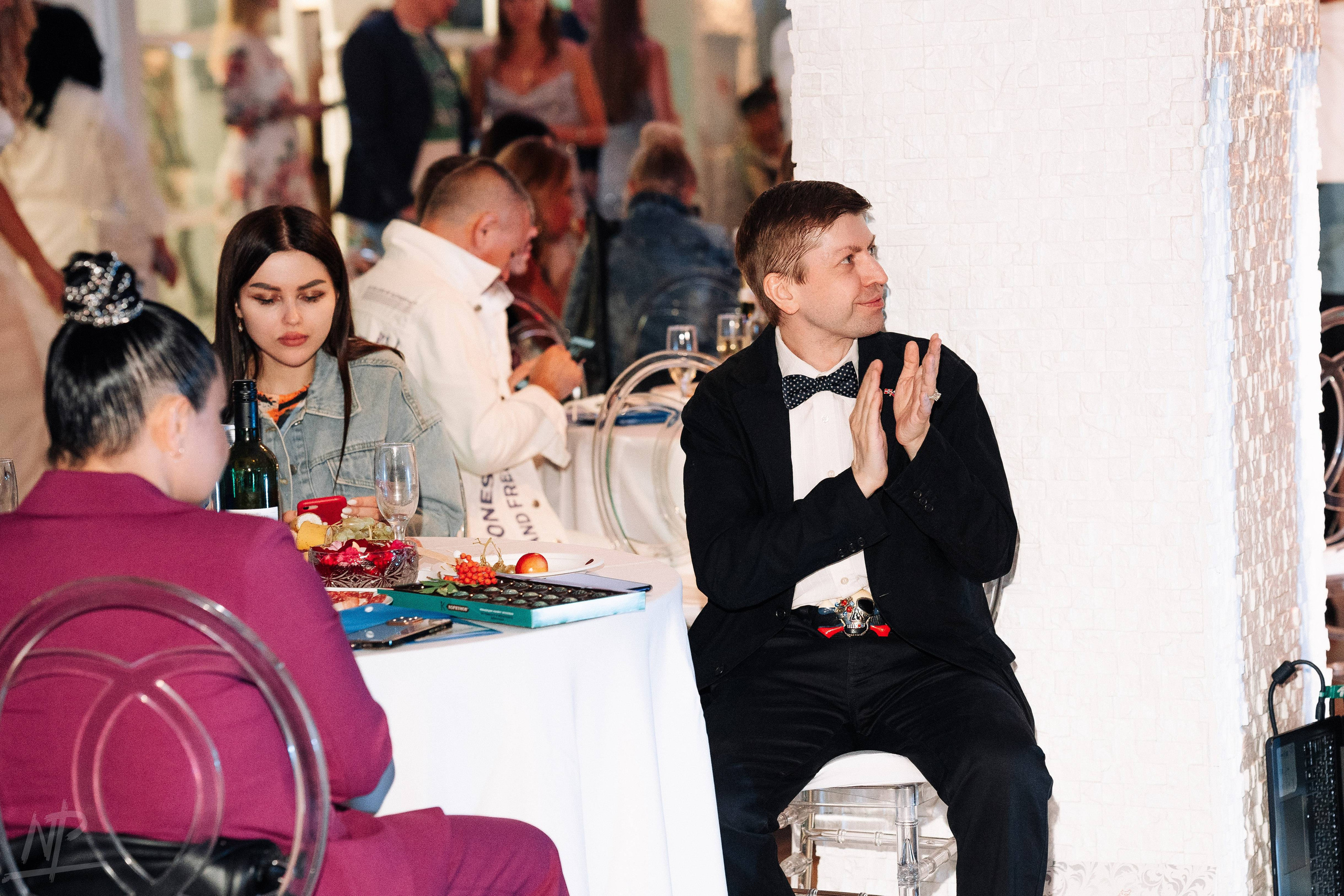 Fashion Meeting NFT party. Nikishin.media — Я с моей командой превращаю моменты в искусство!