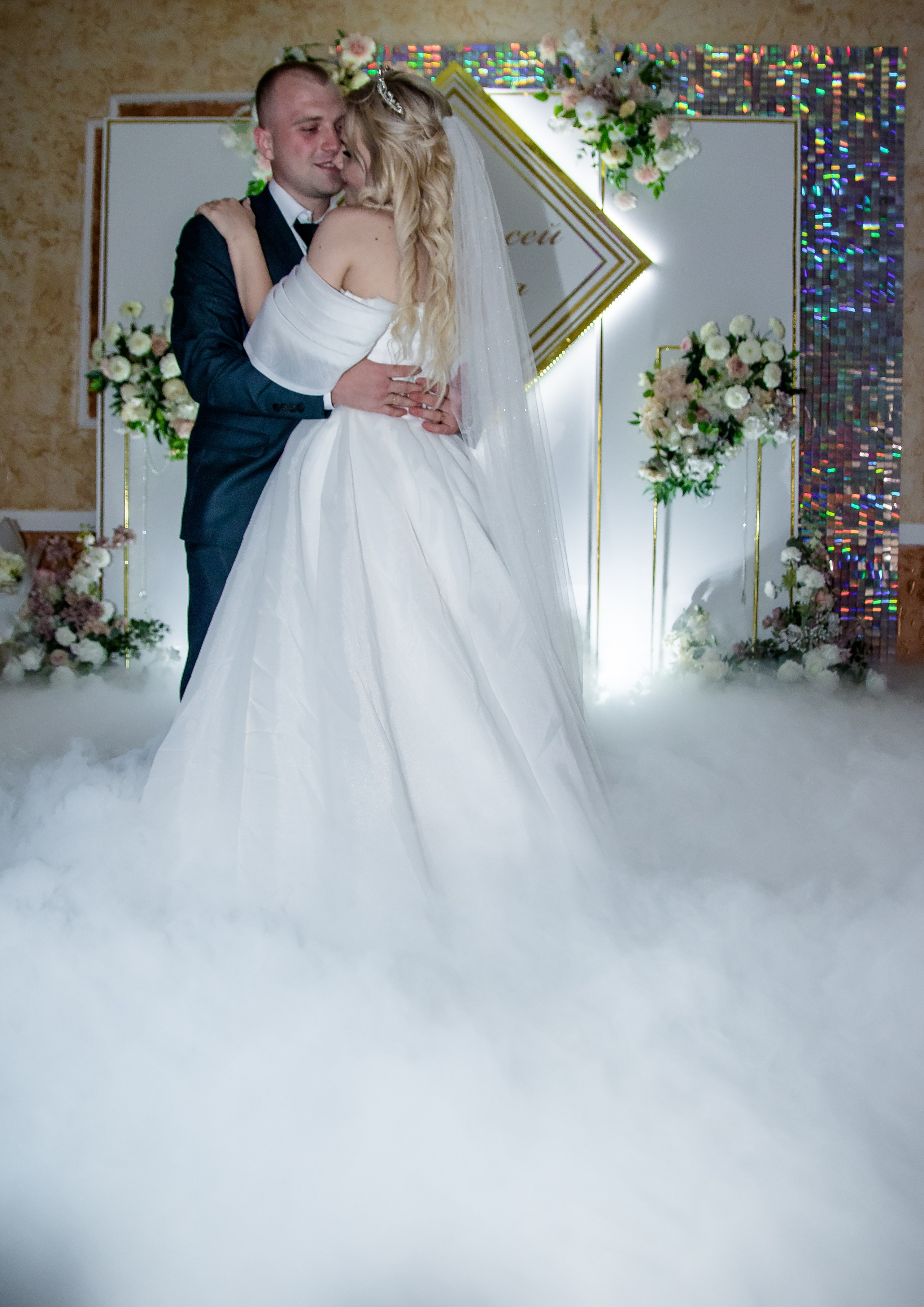 Фотографы. Организатор праздников. Ведущая Марина Гребенникова