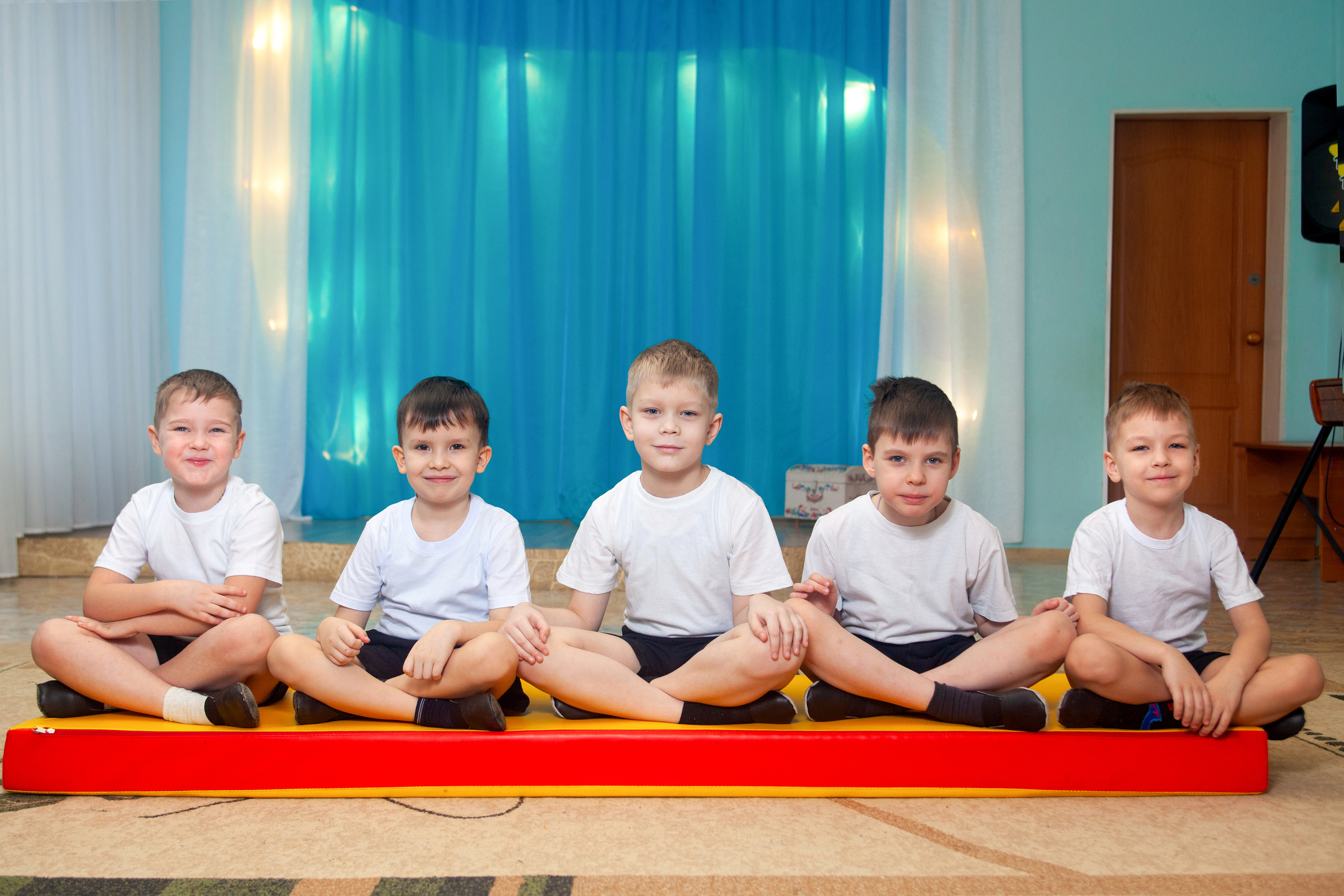 Фотосъемка выпускников в детских садах. Фотограф Антонина Свешникова. ВЫПУСКНЫЕ ФОТОКНИГИ для детских садов и школ. Москва, Владимир