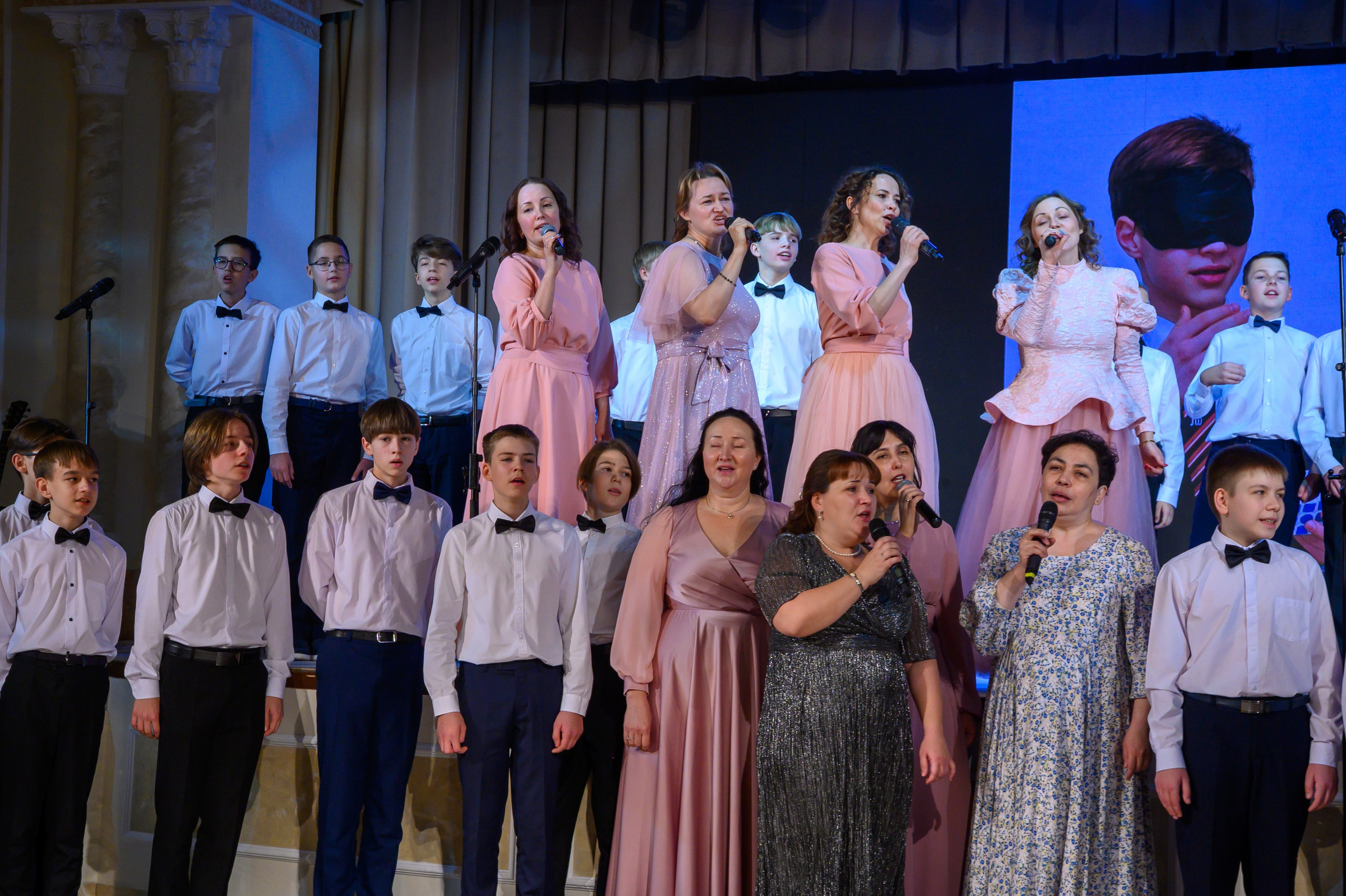 Бал ФМШ 7 класс. Фотограф новорожденных, семейный детский в Тюмени Татьяна Морозова