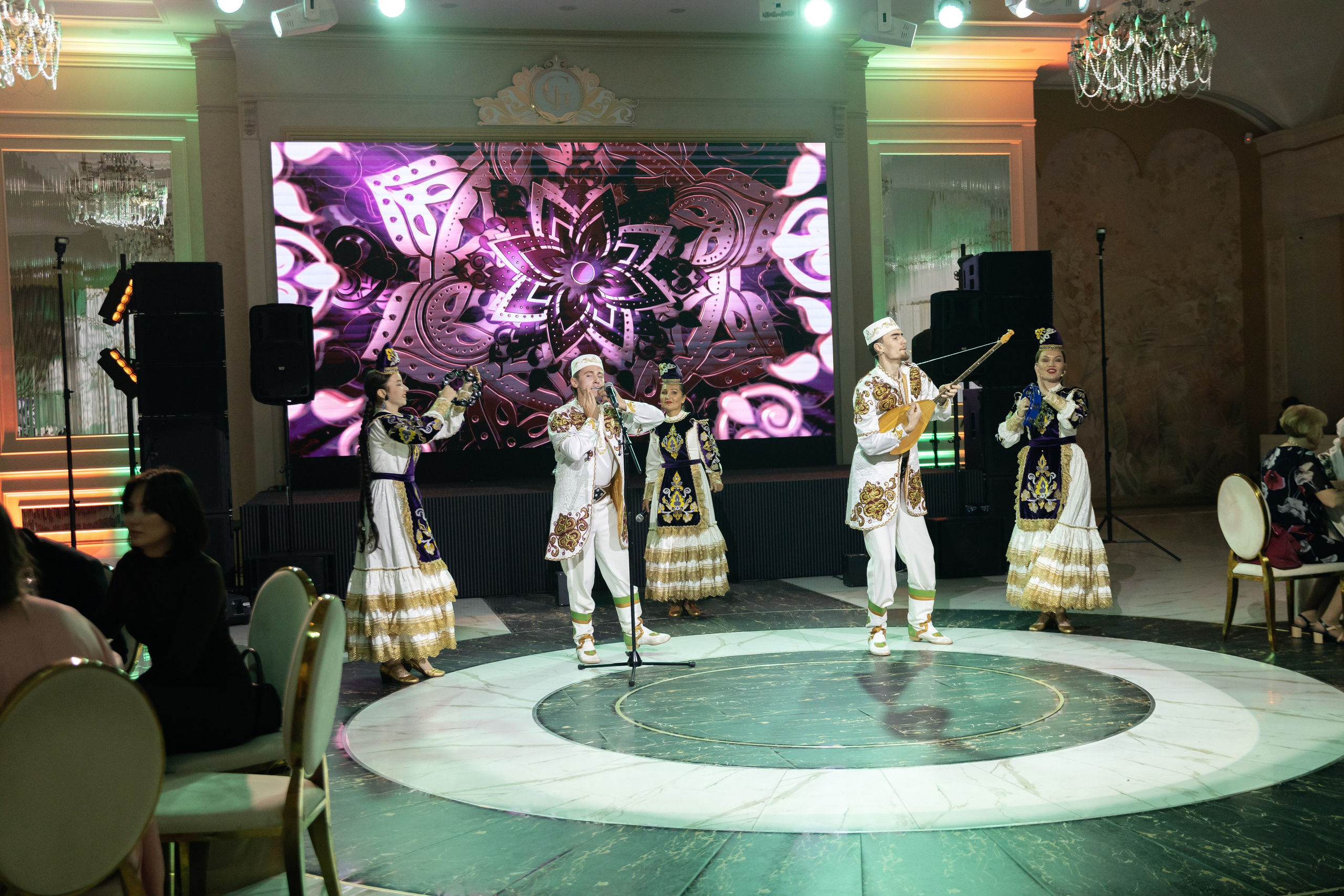 Bulat & Gulgena. Свадебный фотограф Ильнар Асадуллин