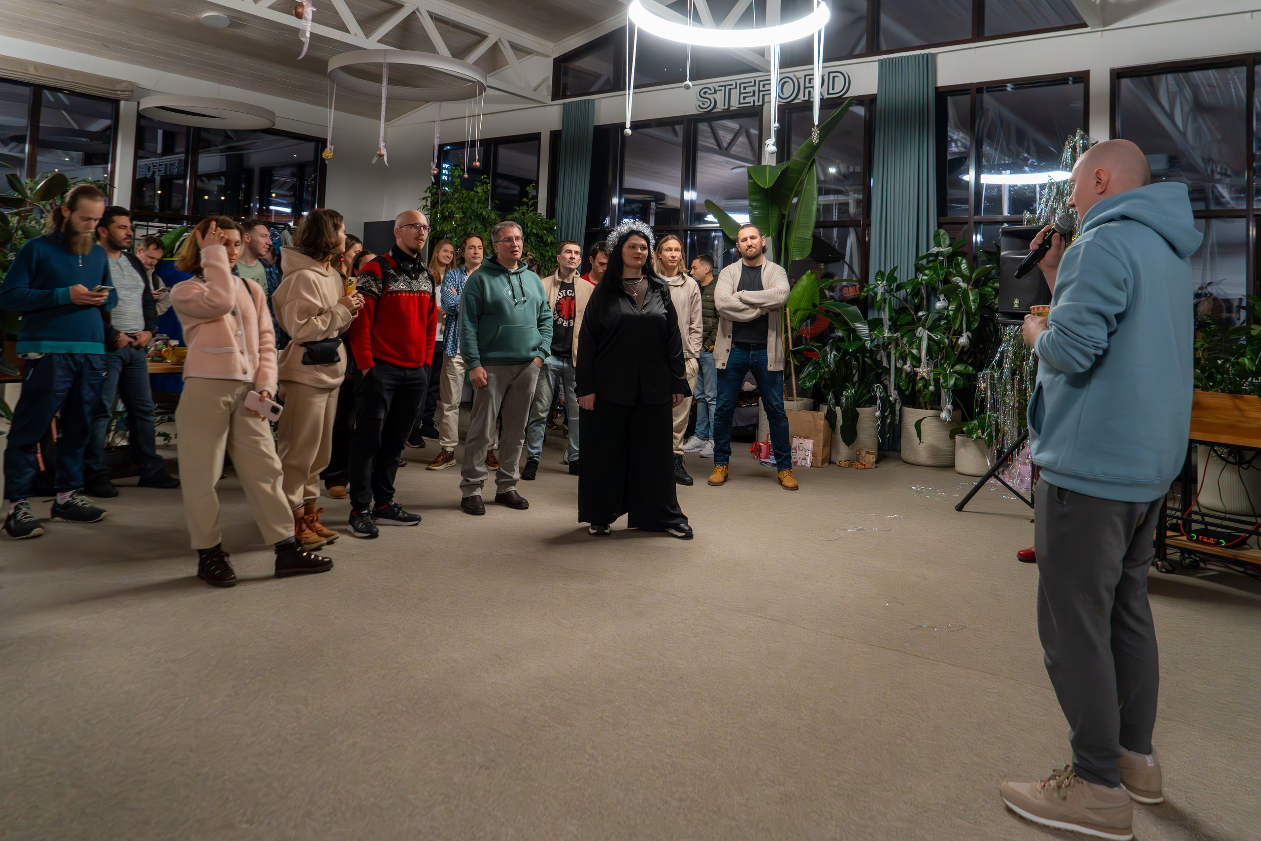 Предновогодняя встреча в пространстве Steford Hub. Репортажный фотограф в Красной Поляне и Сочи Павлюченко Екатерина