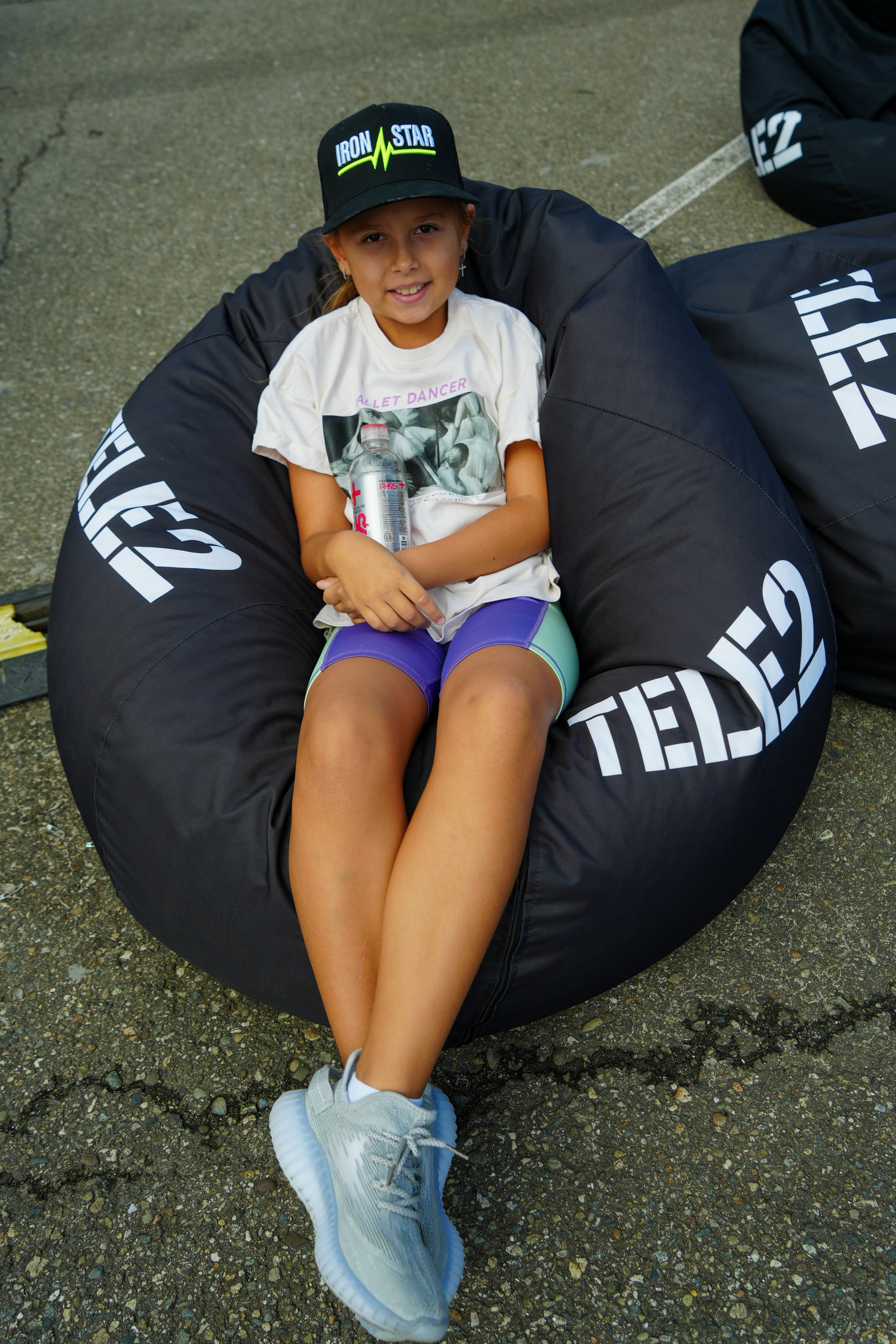 Фотоотчет партнерской интеграции для компании TELE2 на фестивале Ironstar. Репортажный фотограф в Красной Поляне и Сочи Павлюченко Екатерина