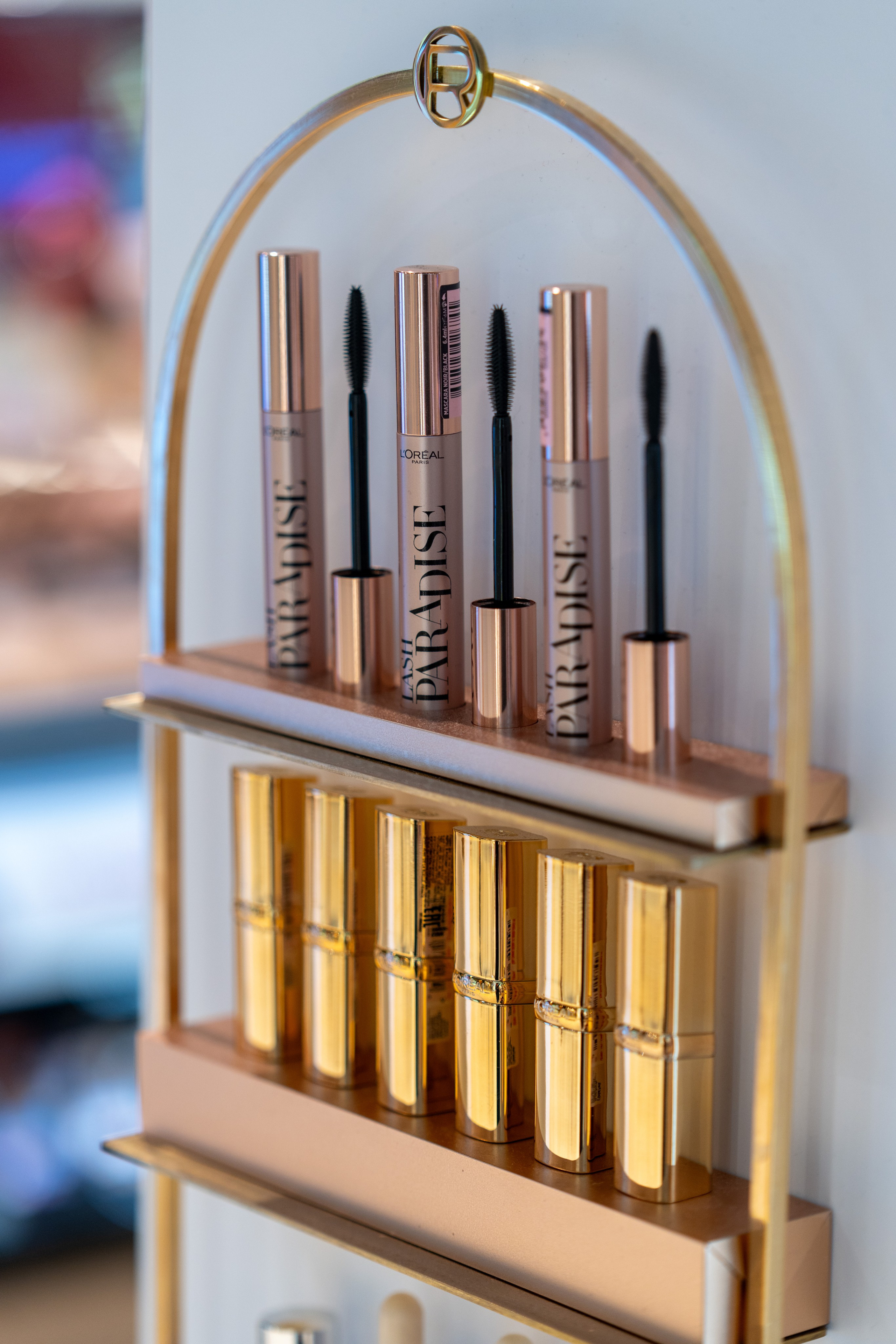 Отчет партнерской интеграции Loreal в магазинах Рив Гош. Репортажный фотограф в Красной Поляне и Сочи Павлюченко Екатерина