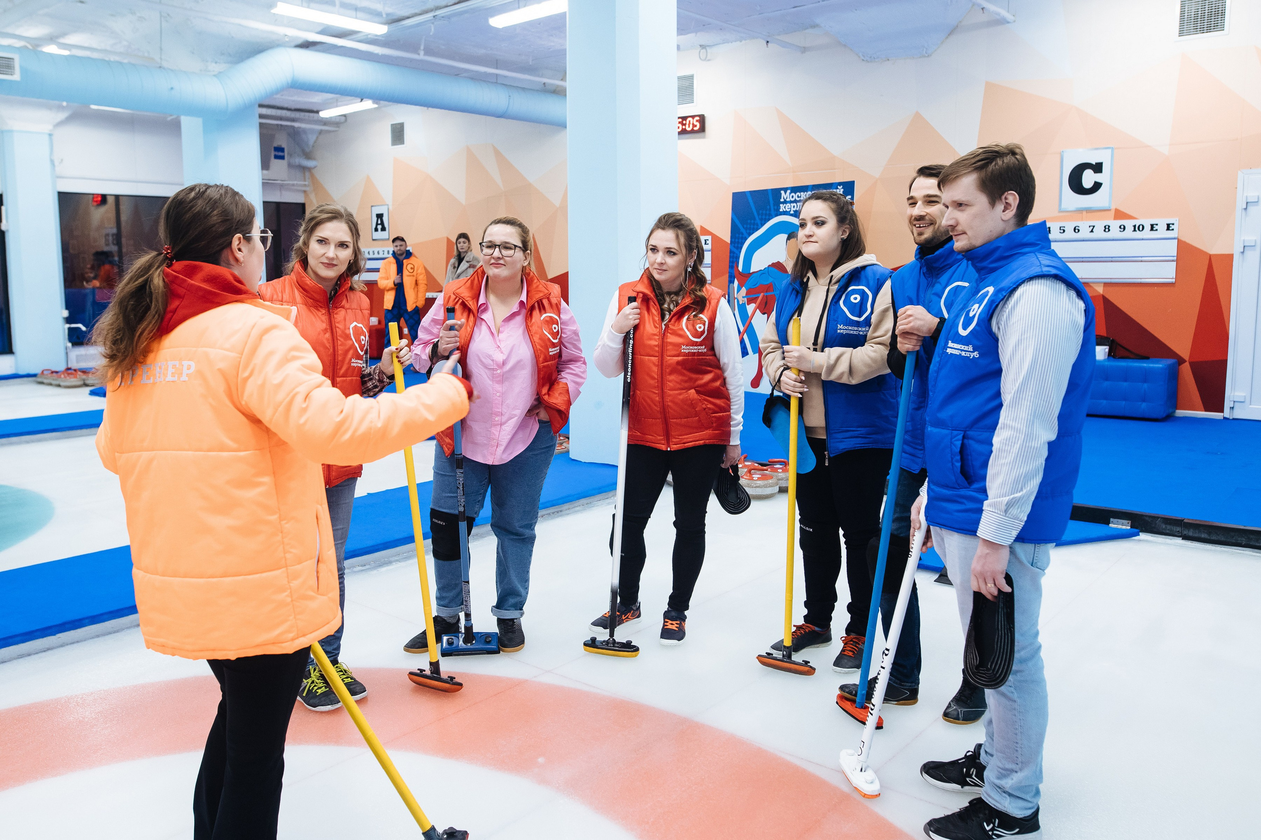 Корпоратив в кёрлинге. Свадебный и семейный фотограф Екатерина Иванова