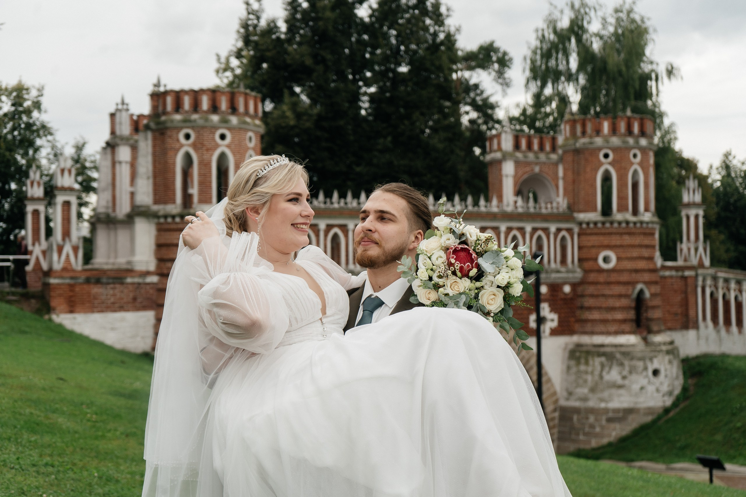 svadebnayafotosessiyazarizino