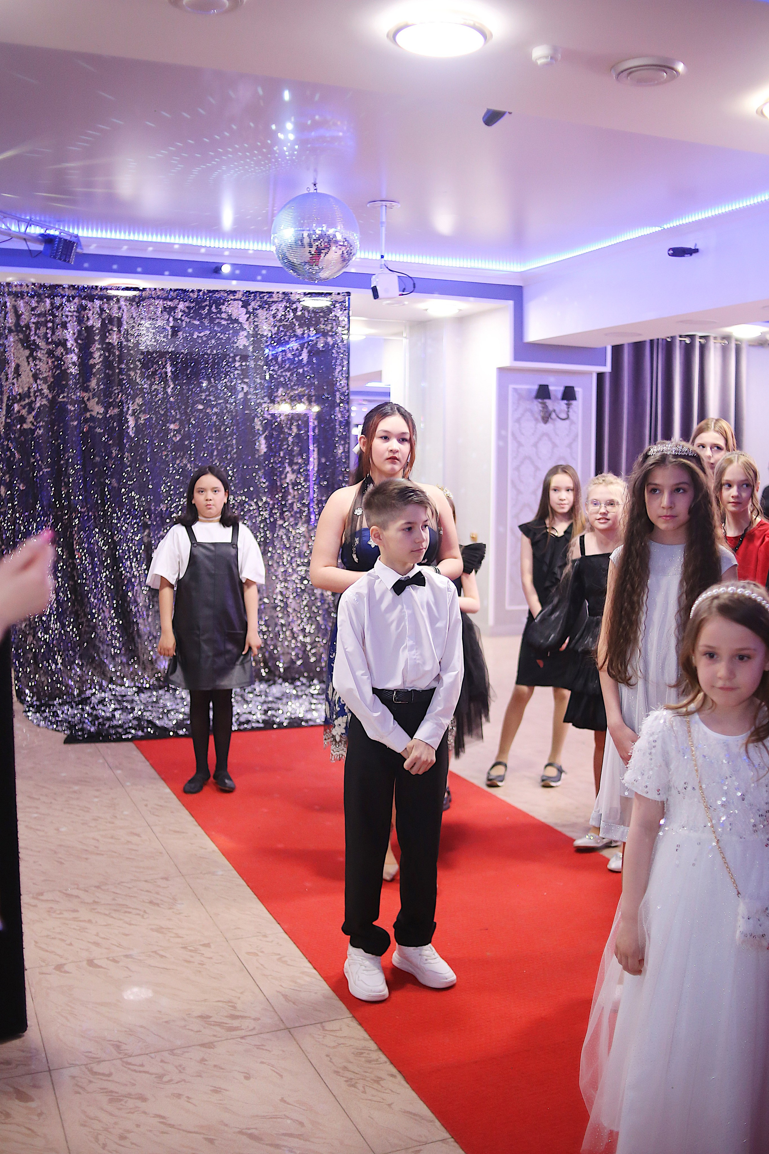 Школа моделей. Открытый урок. Фотограф Пирумян Анна. г. Сургут, г. Воронеж