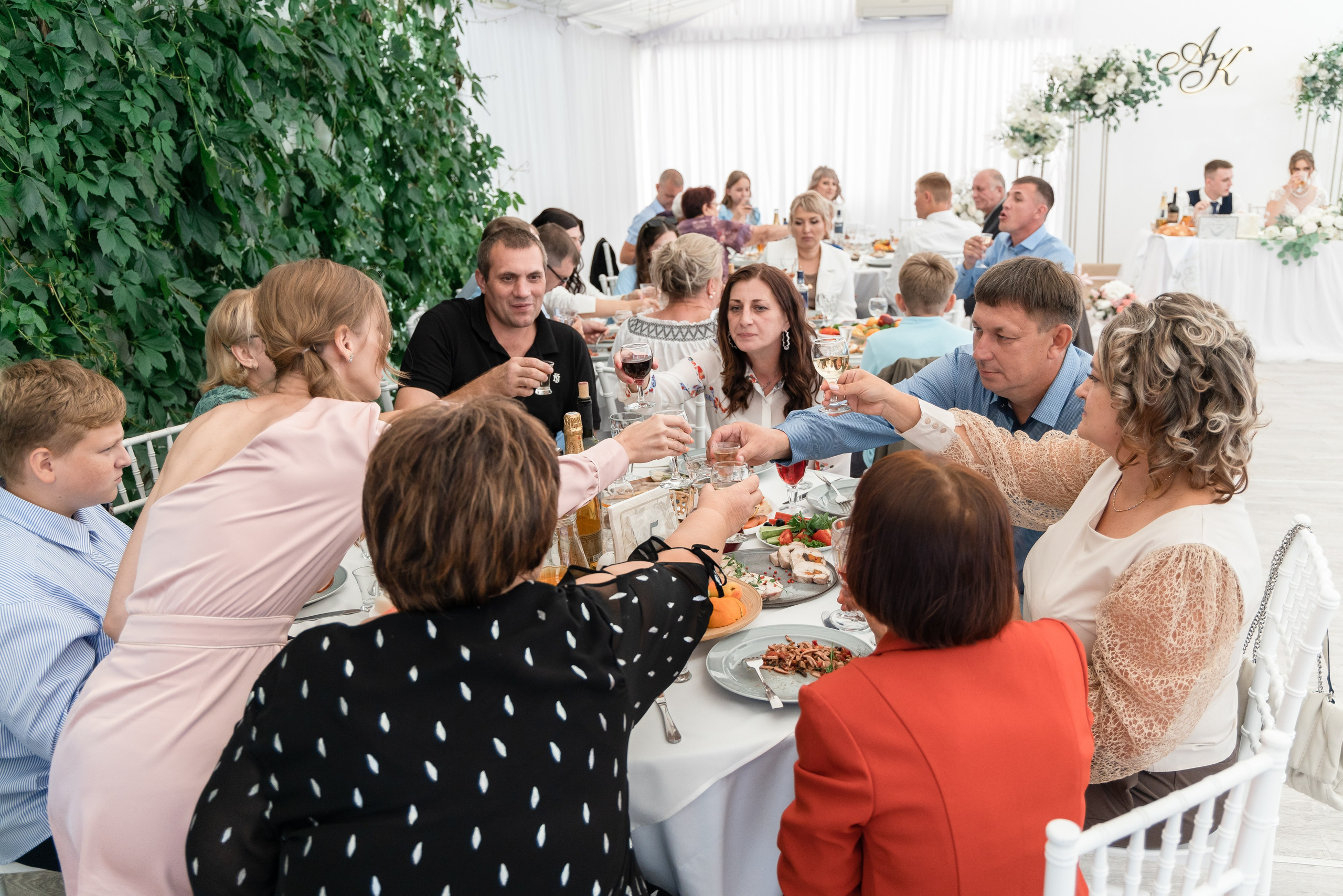 Ксения и Антон (полный день). Фотограф в Барнауле Юлия Садвокасова