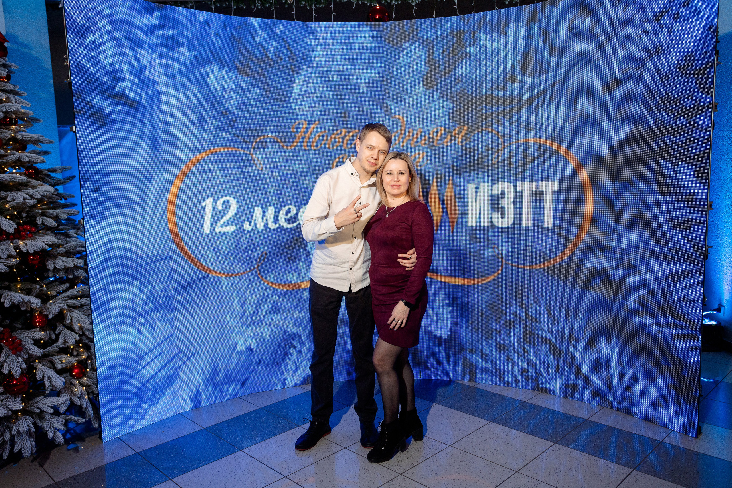 РЕПОРТАЖ: НОВЫЙ ГОД В ДК МЕТАЛЛУРГ. Профессиональный фотограф в Ижевске Леша Петров